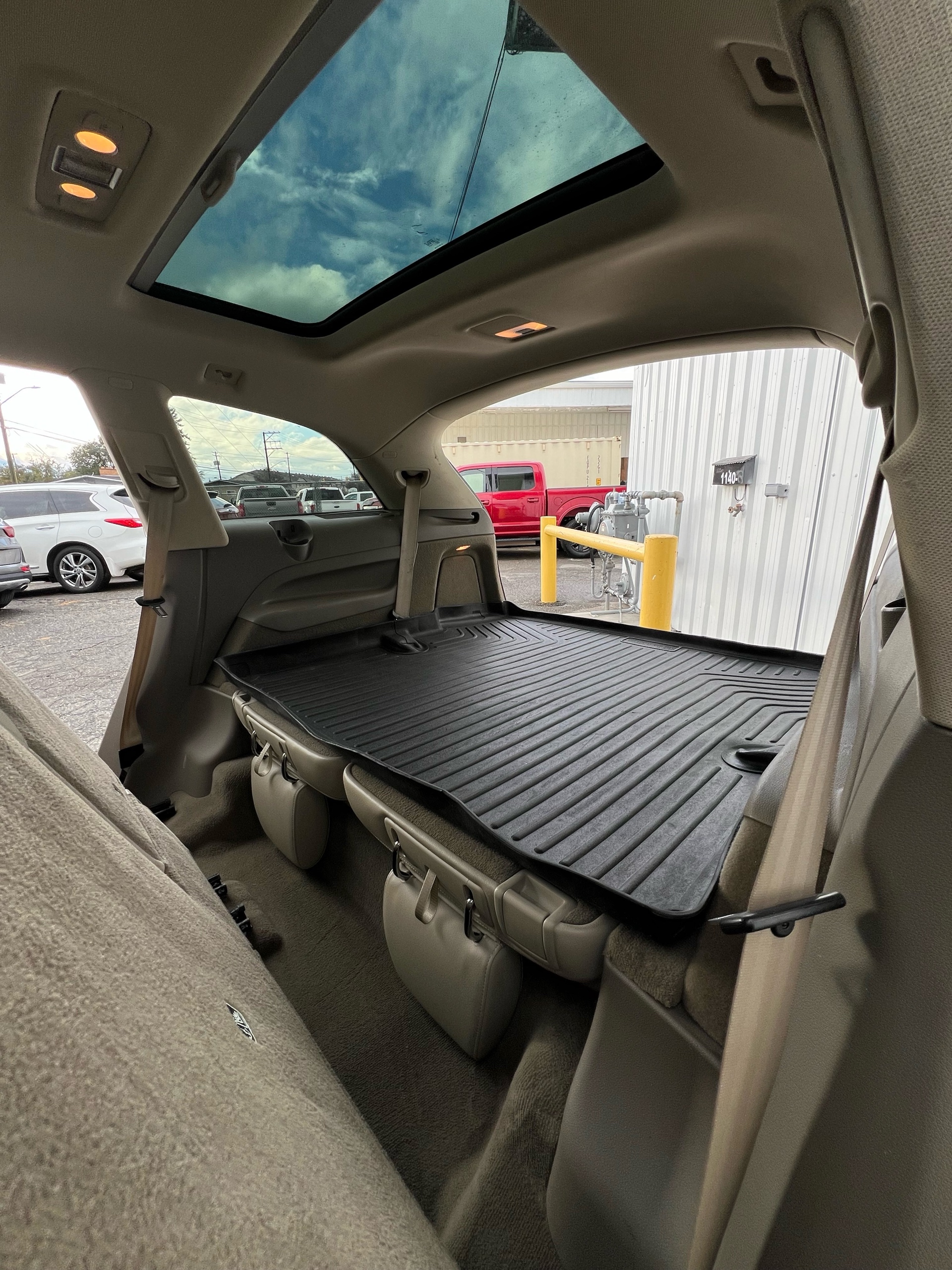 /drivehubautosales/2013-Audi-Q7-16351385195873602.jpg