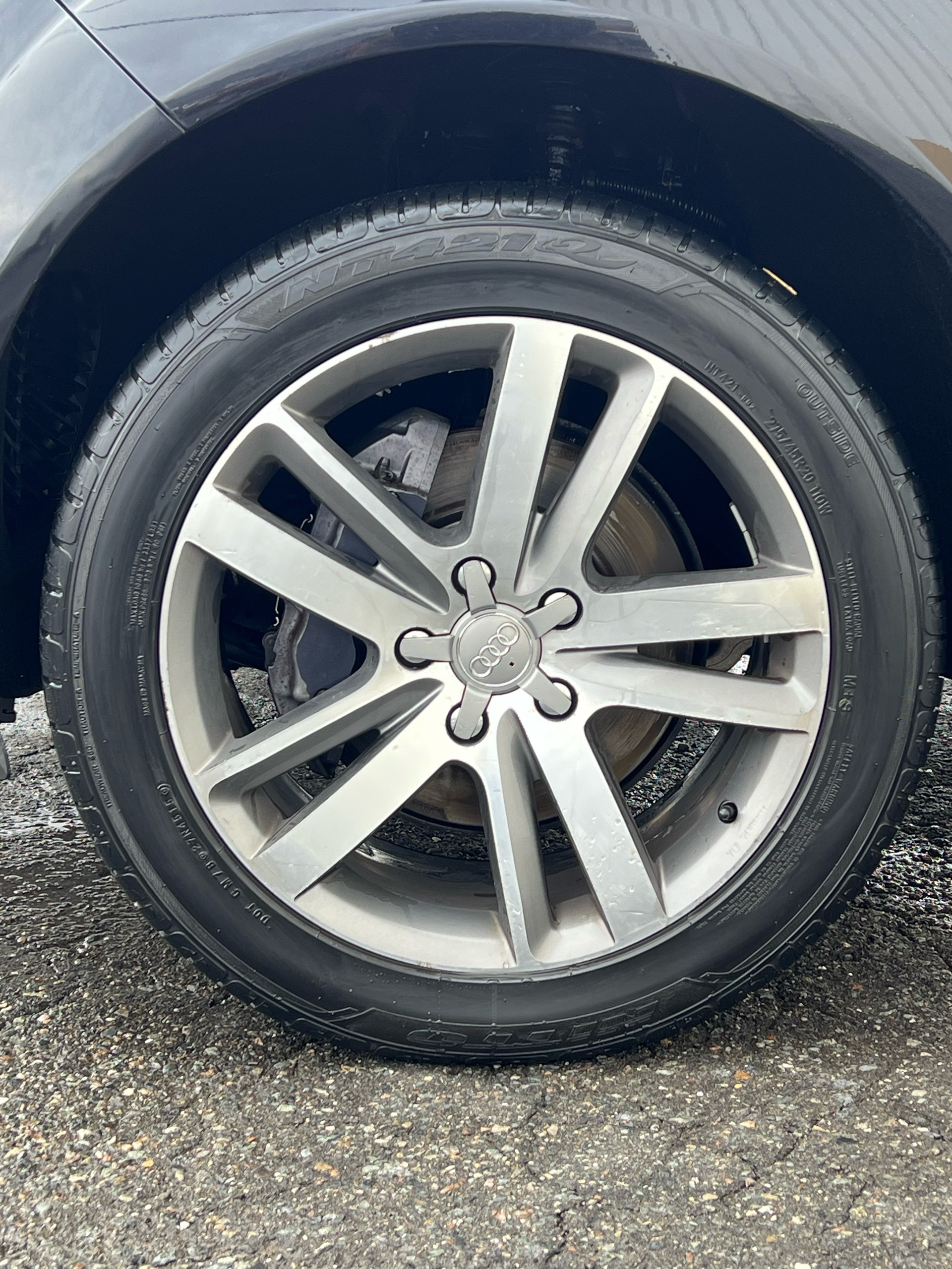 /drivehubautosales/2013-Audi-Q7-20799275387814609.jpg