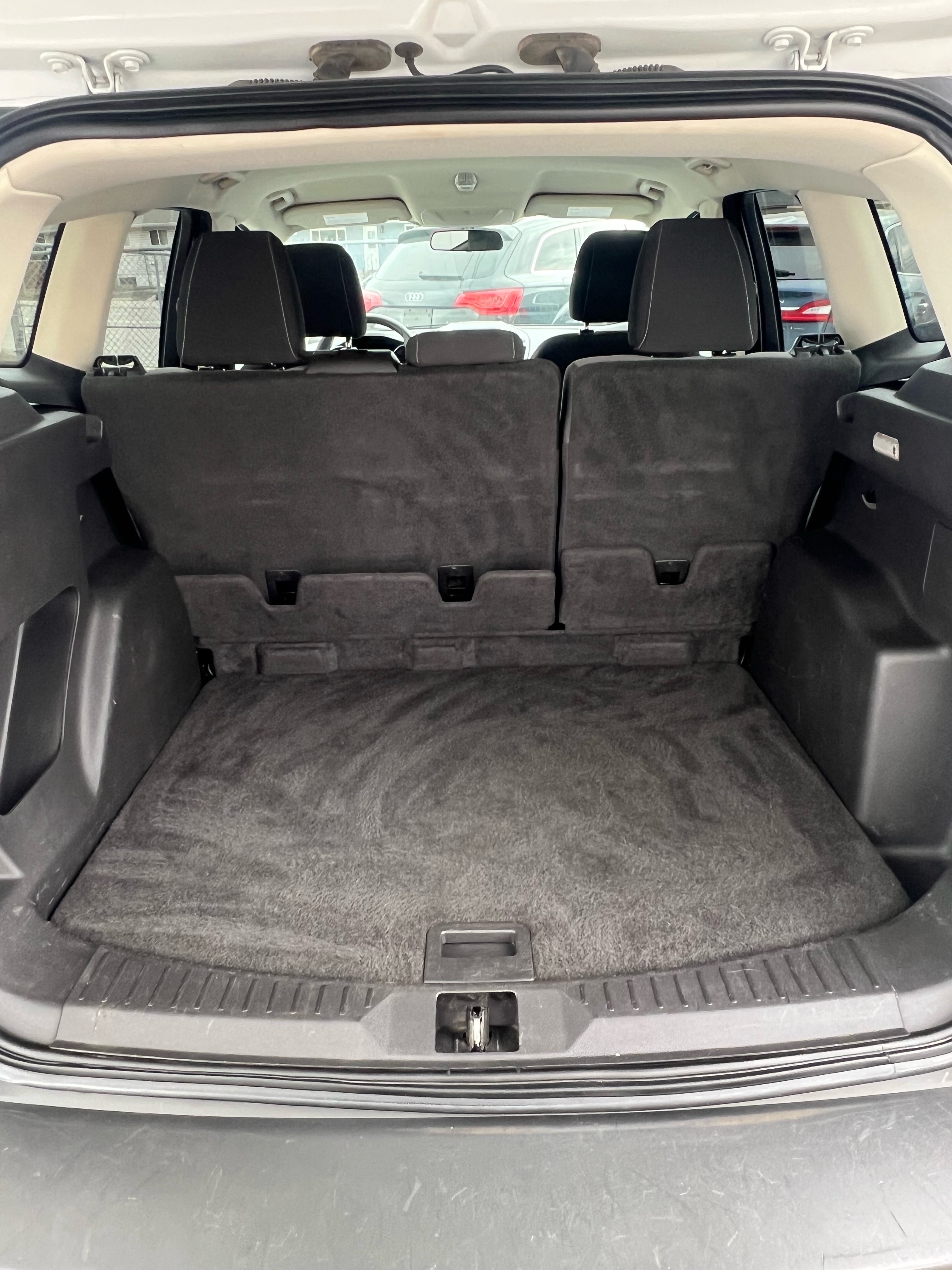 /drivehubautosales/2013-Ford-Escape-5686430559252682.jpg