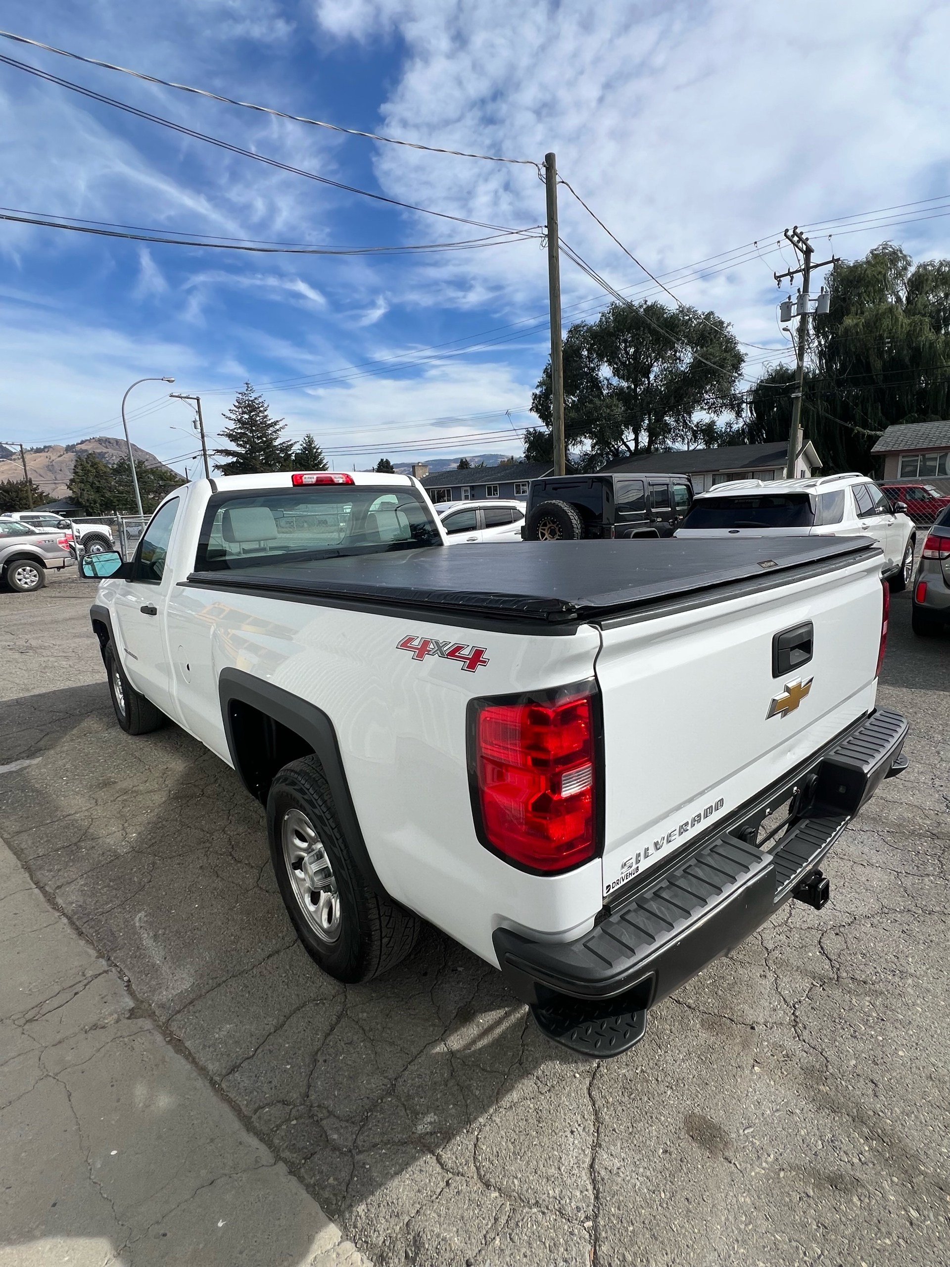 /drivehubautosales/2014-Chevrolet-Silverado1500-6717506303927694.jpg