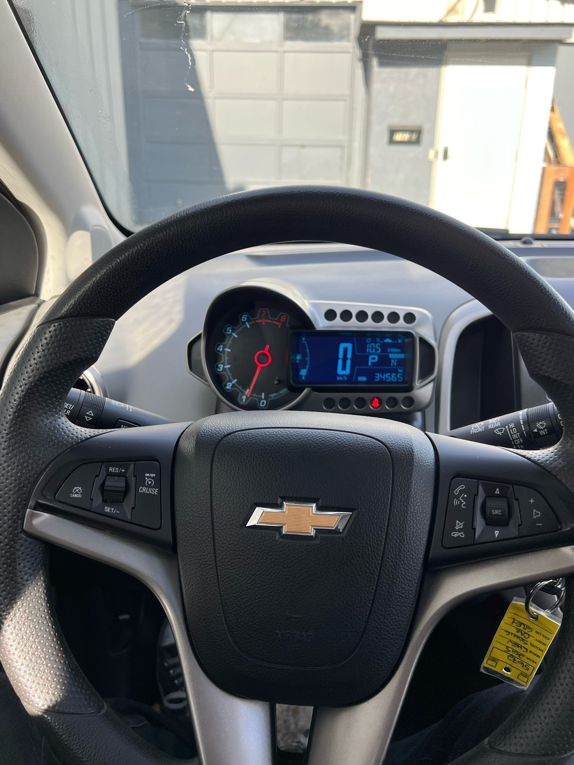 /drivehubautosales/2015-Chevrolet-Sonic-08138590086057884.jpg