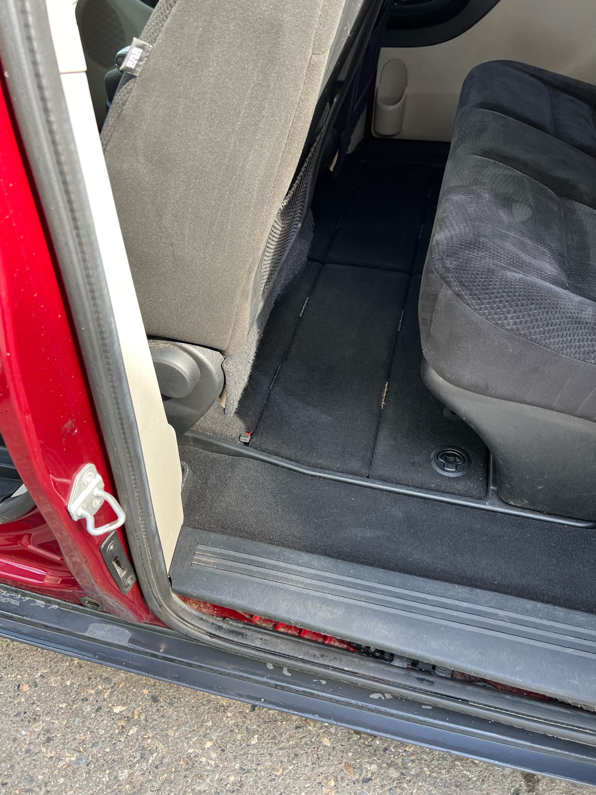 /drivehubautosales/2015-Dodge-GrandCaravan-6626287509027093.jpg