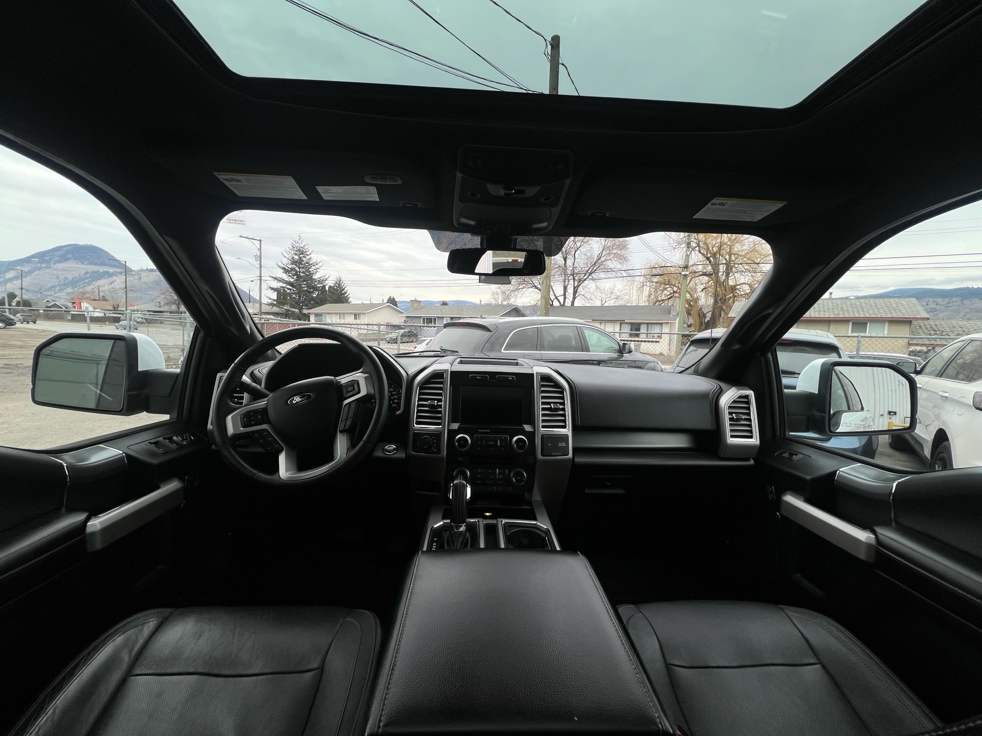 /drivehubautosales/2015-Ford-F-150-25809347292543783.jpg