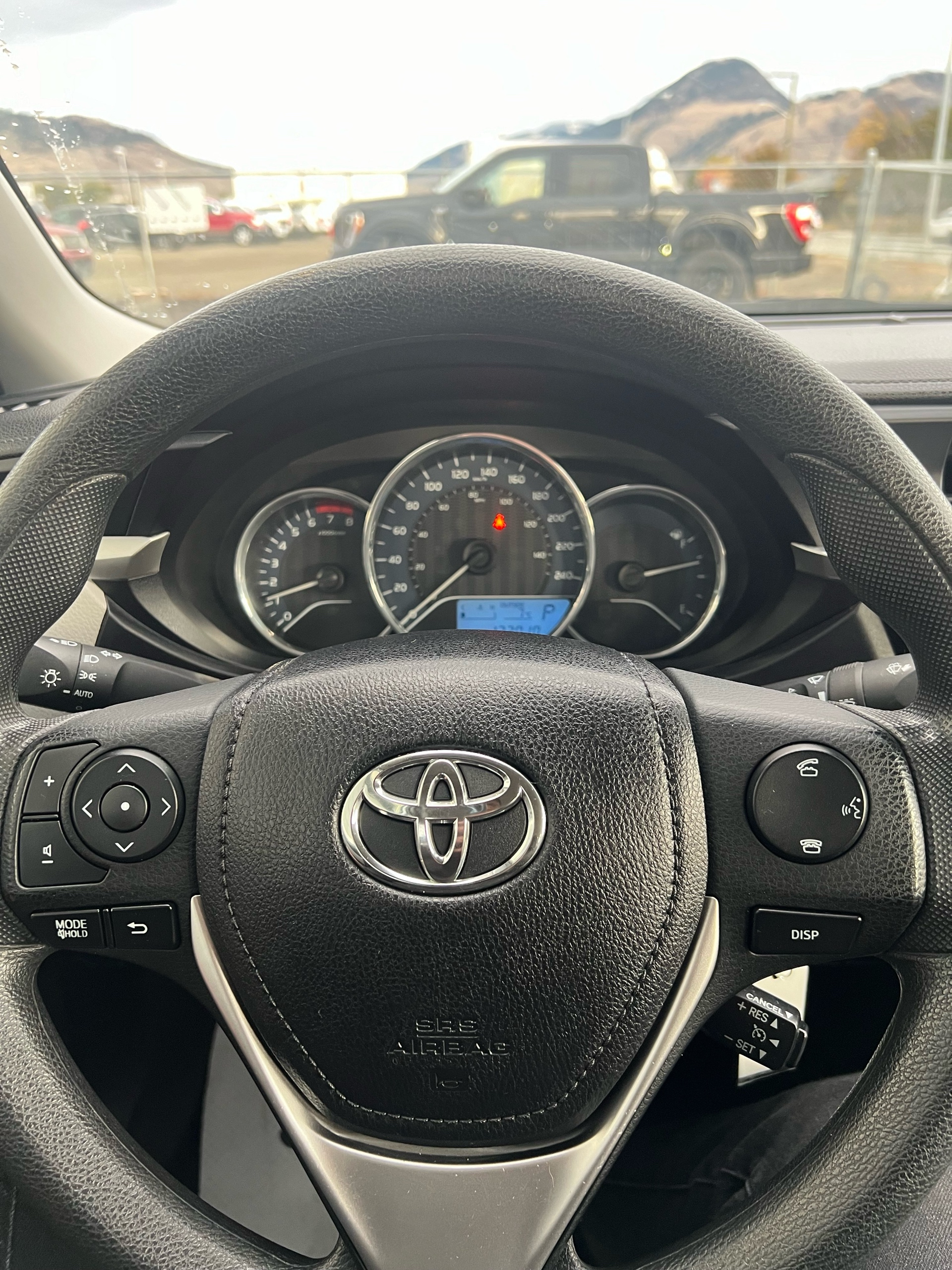 /drivehubautosales/2015-Toyota-Corolla-24737913338685025.jpg