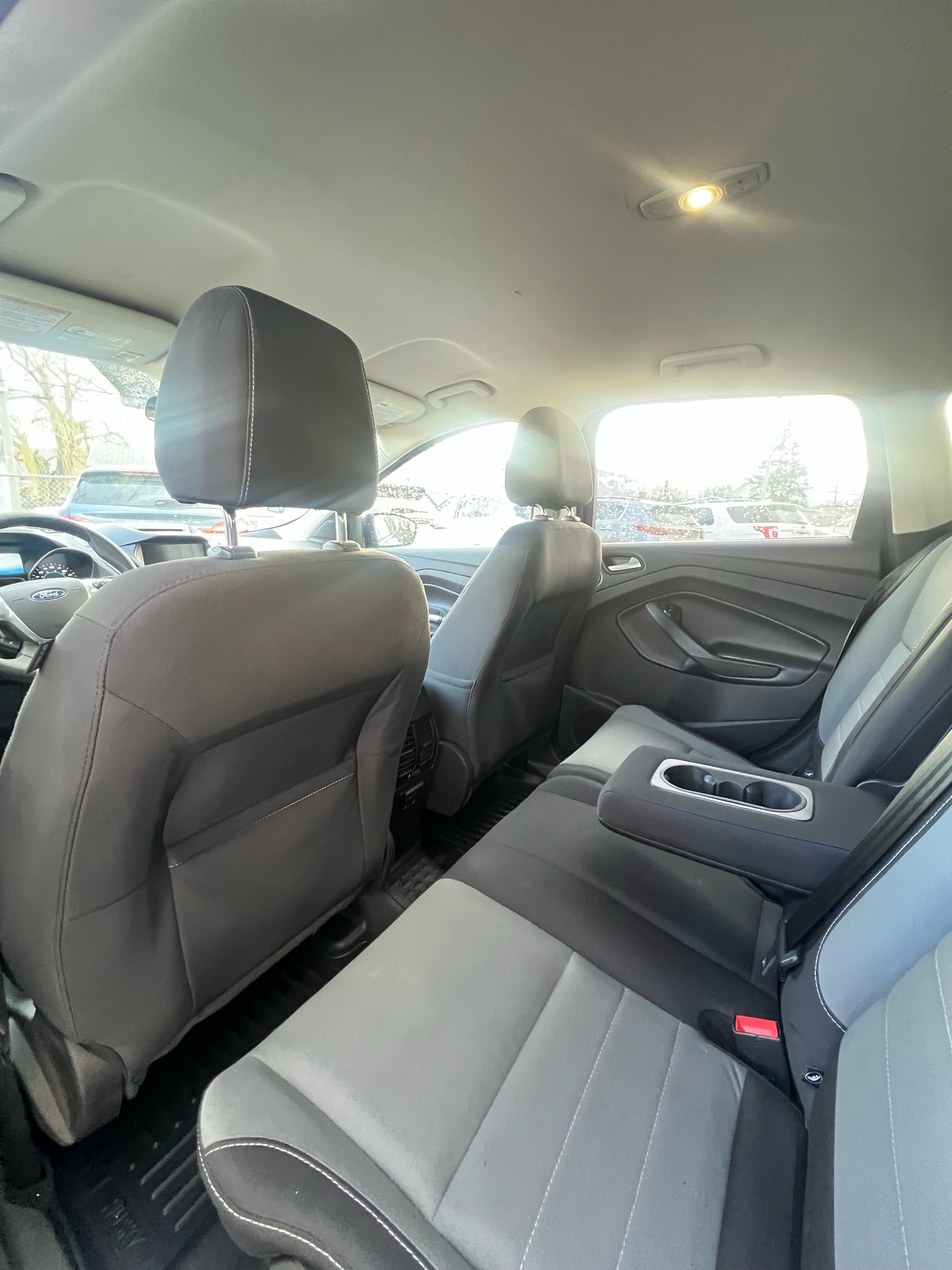 /drivehubautosales/2016-Ford-Escape-9035214547141479.jpg