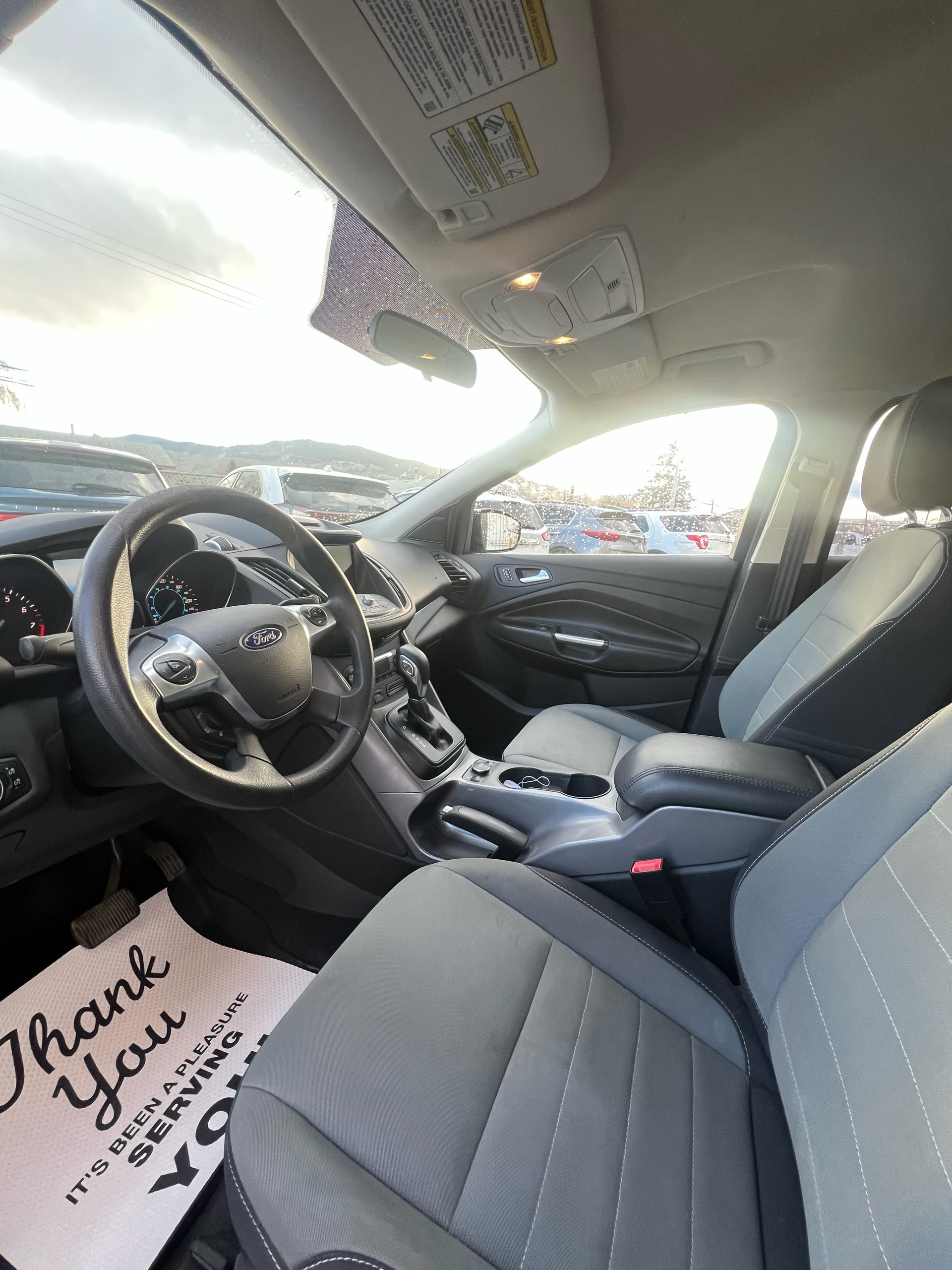 /drivehubautosales/2016-Ford-Escape-9136547545916611.jpg