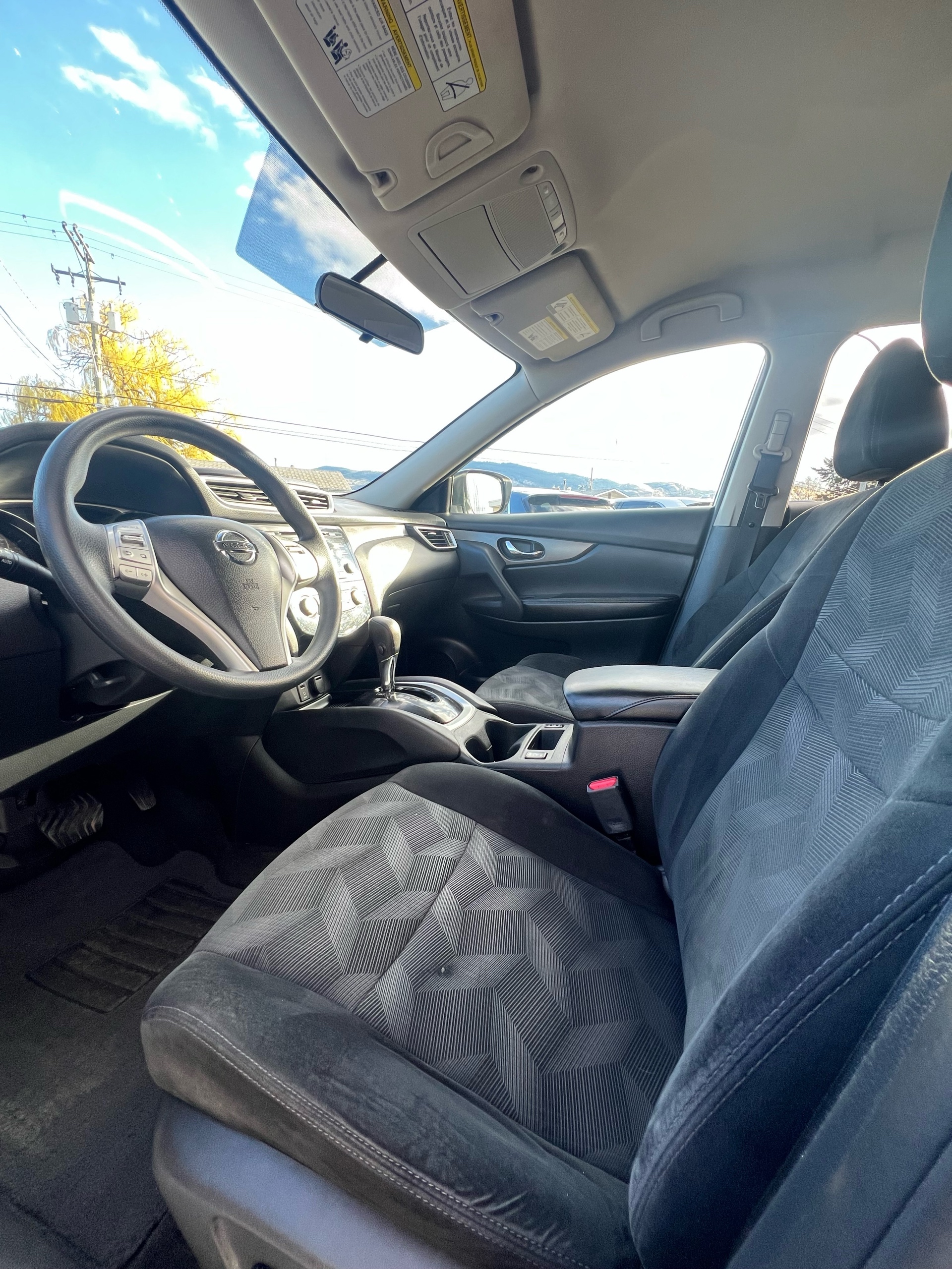 /drivehubautosales/2016-Nissan-Rogue-04886574797397092.jpg