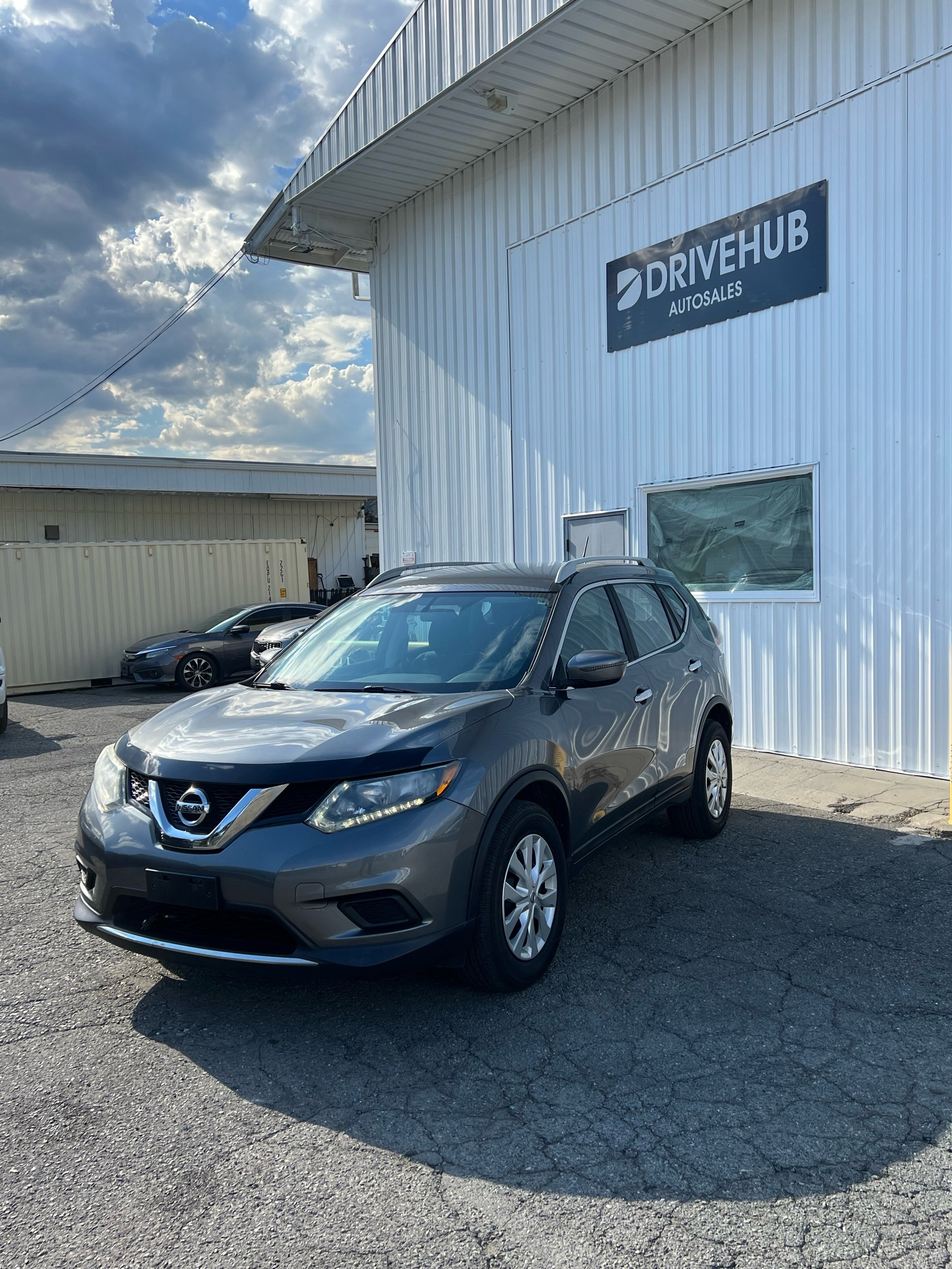 /drivehubautosales/2016-Nissan-Rogue-4805684038770459.jpg