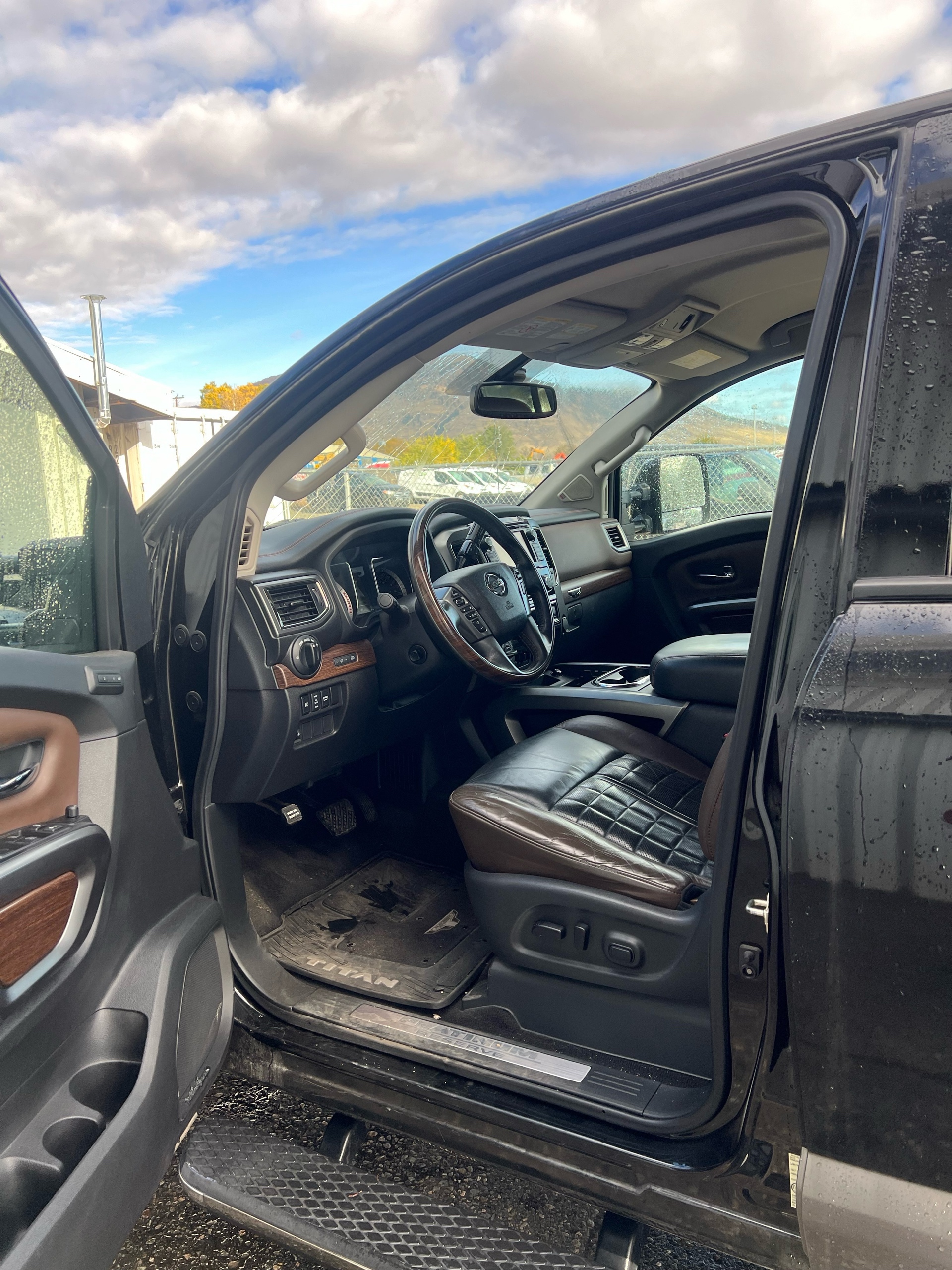/drivehubautosales/2016-Nissan-TitanXD-8612513473050294.jpg