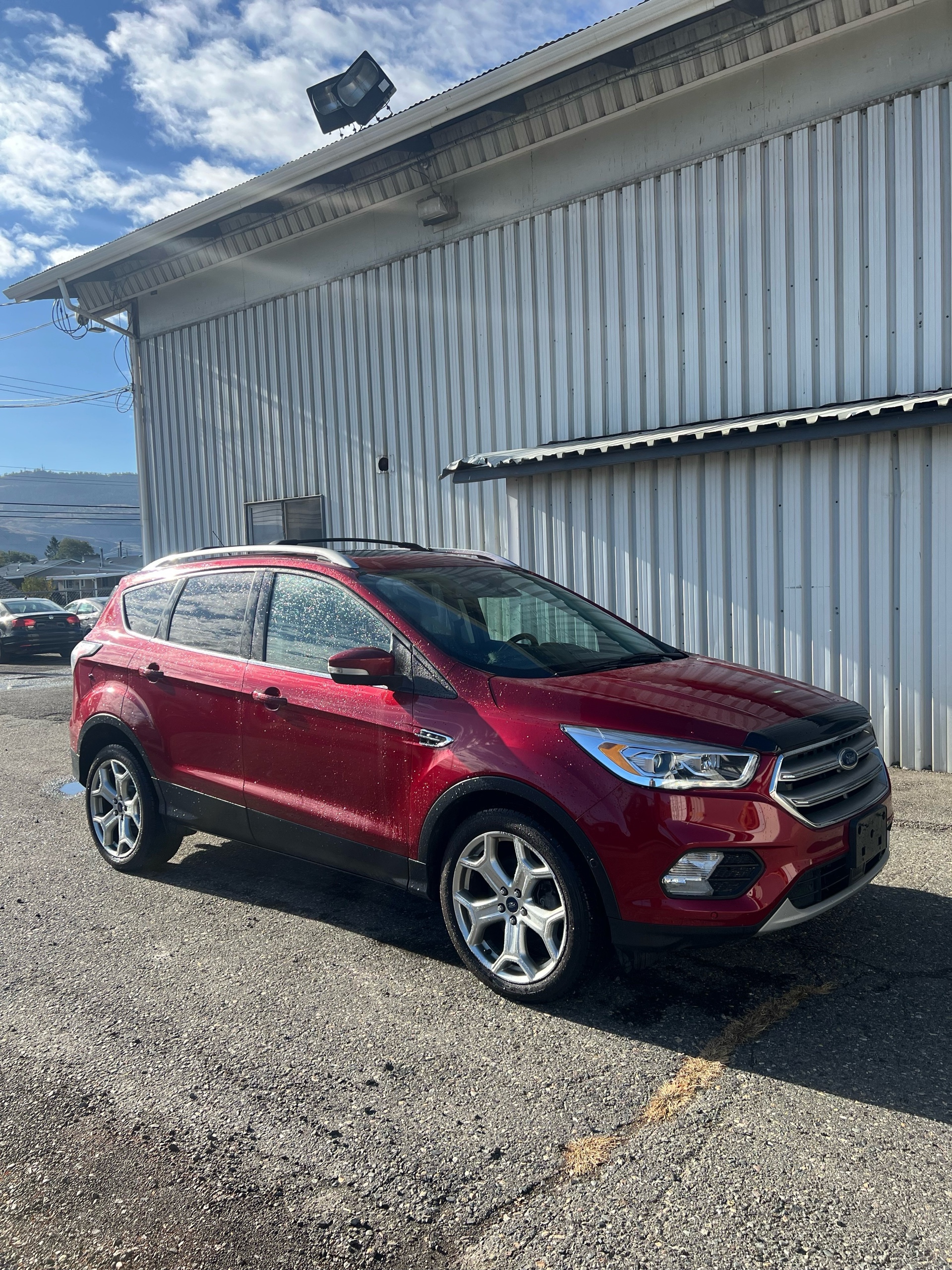 /drivehubautosales/2017-Ford-Escape-3193292042791558.jpg