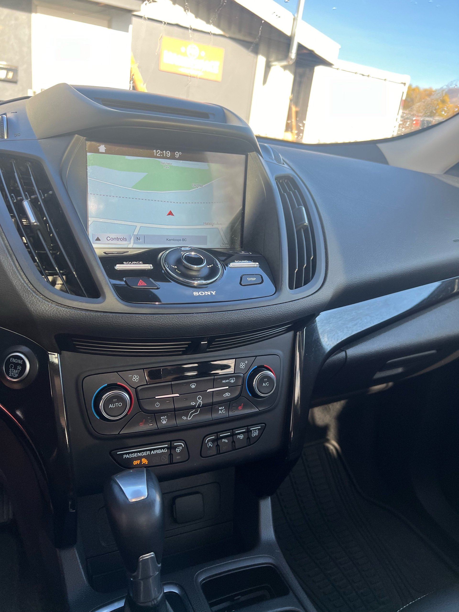 /drivehubautosales/2017-Ford-Escape-5527598701167387.jpg