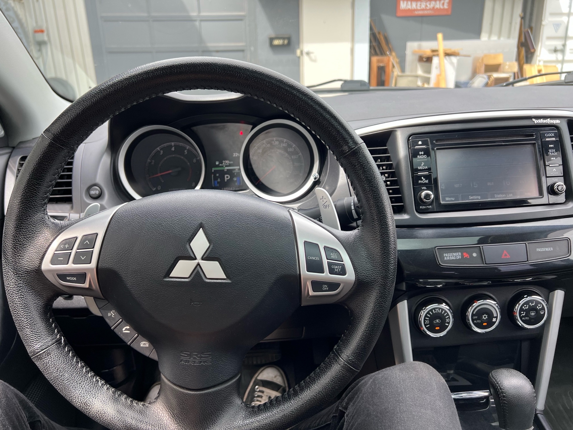 /drivehubautosales/2017-Mitsubishi-Lancer-7505167900273548.jpg