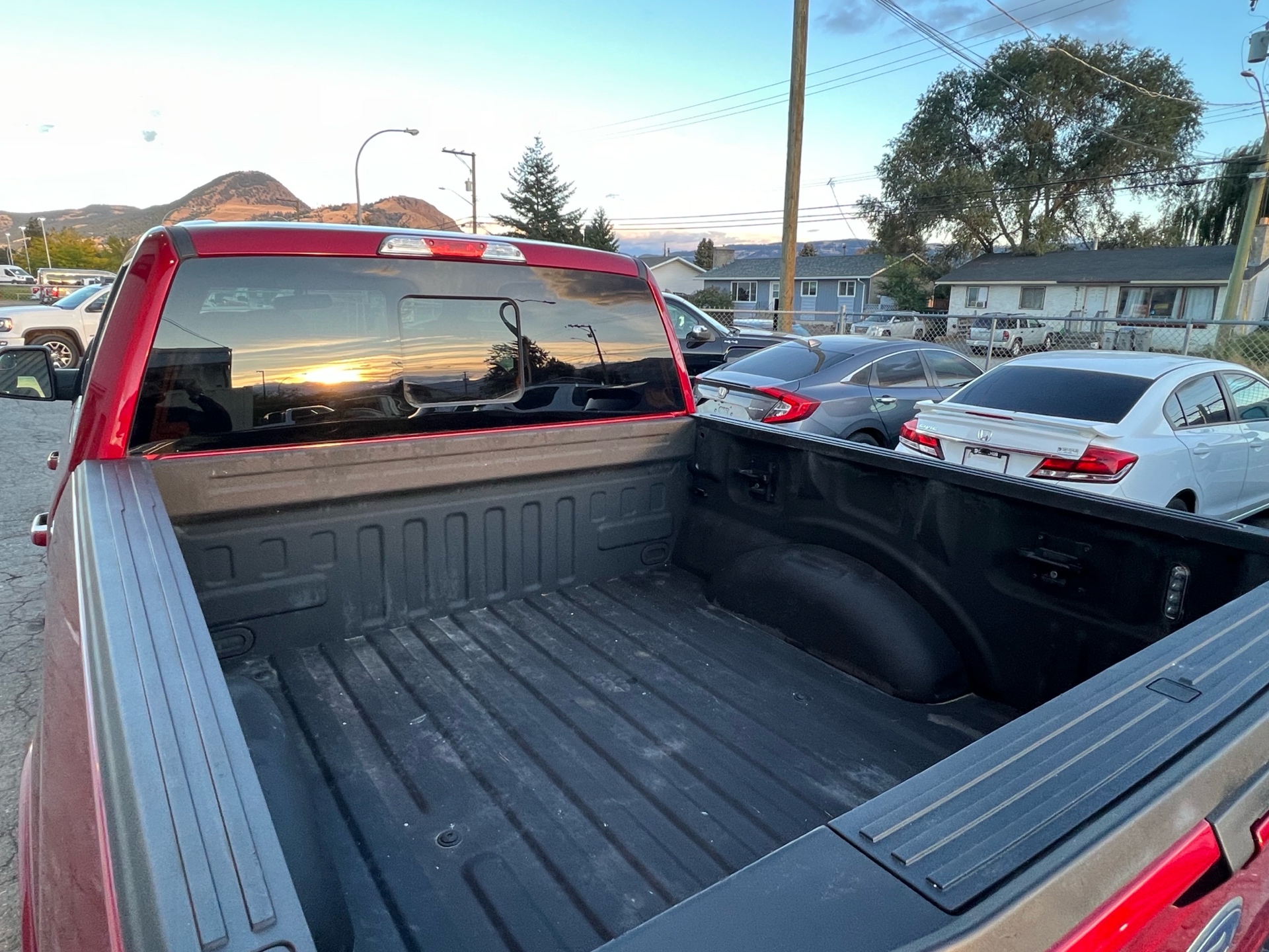 /drivehubautosales/2018-Ford-F-150-15090987101646447.jpg