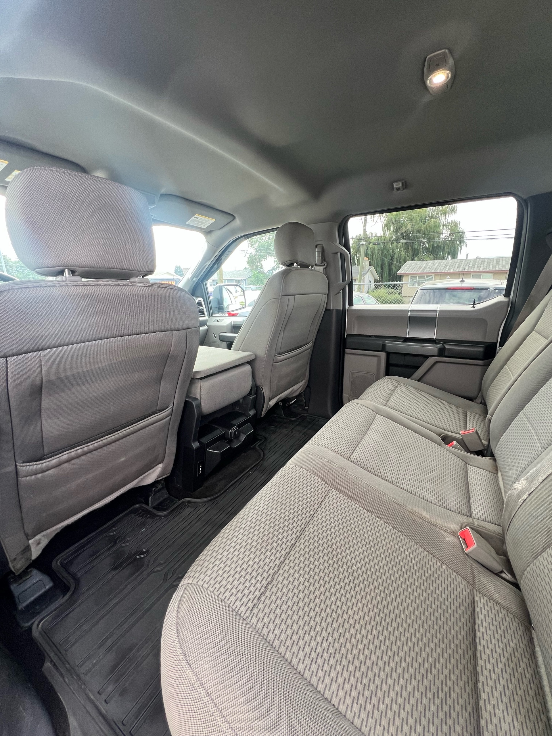 /drivehubautosales/2018-Ford-F-150-5318778622450233.jpg