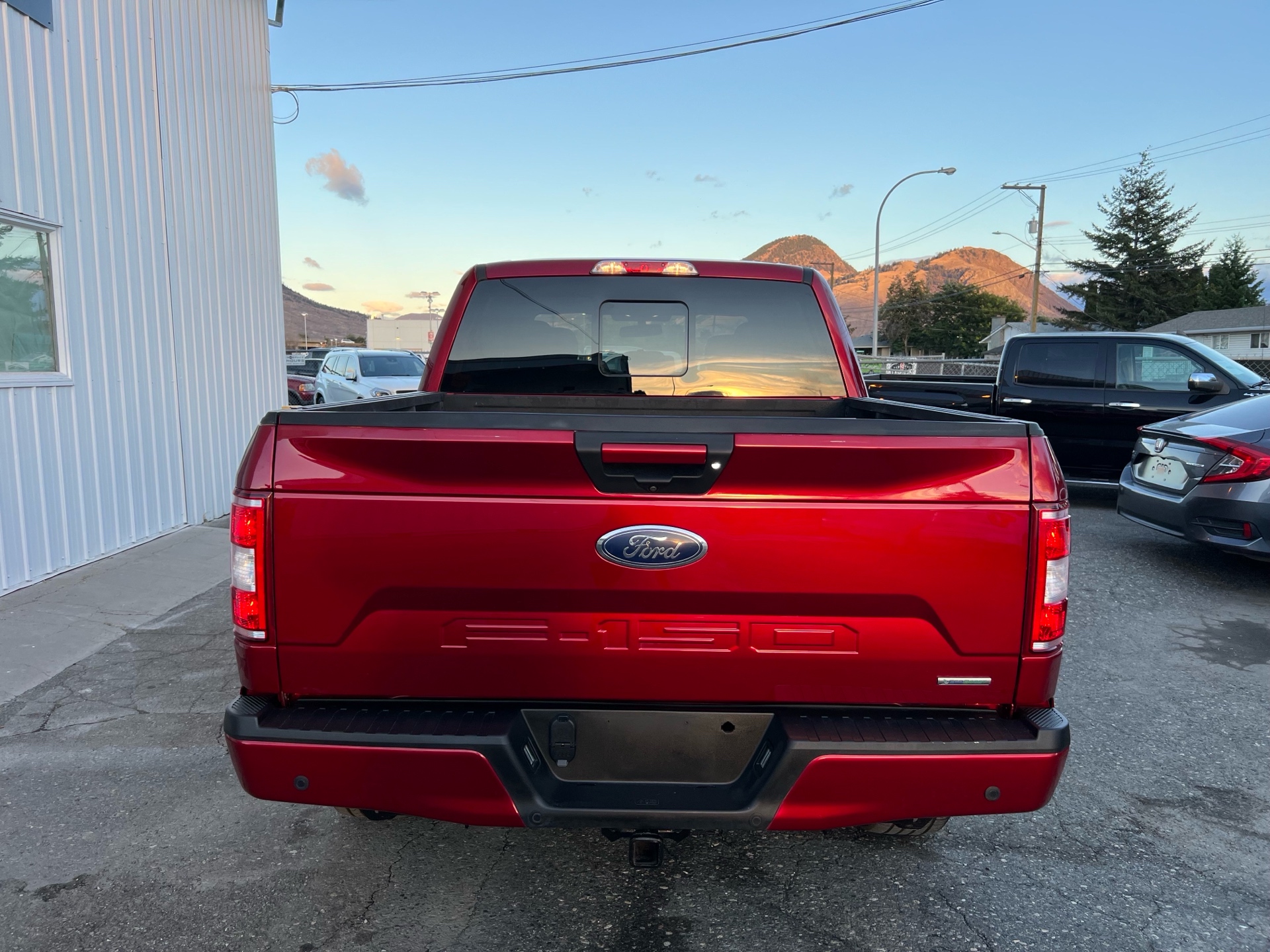 /drivehubautosales/2018-Ford-F-150-9750507666637656.jpg