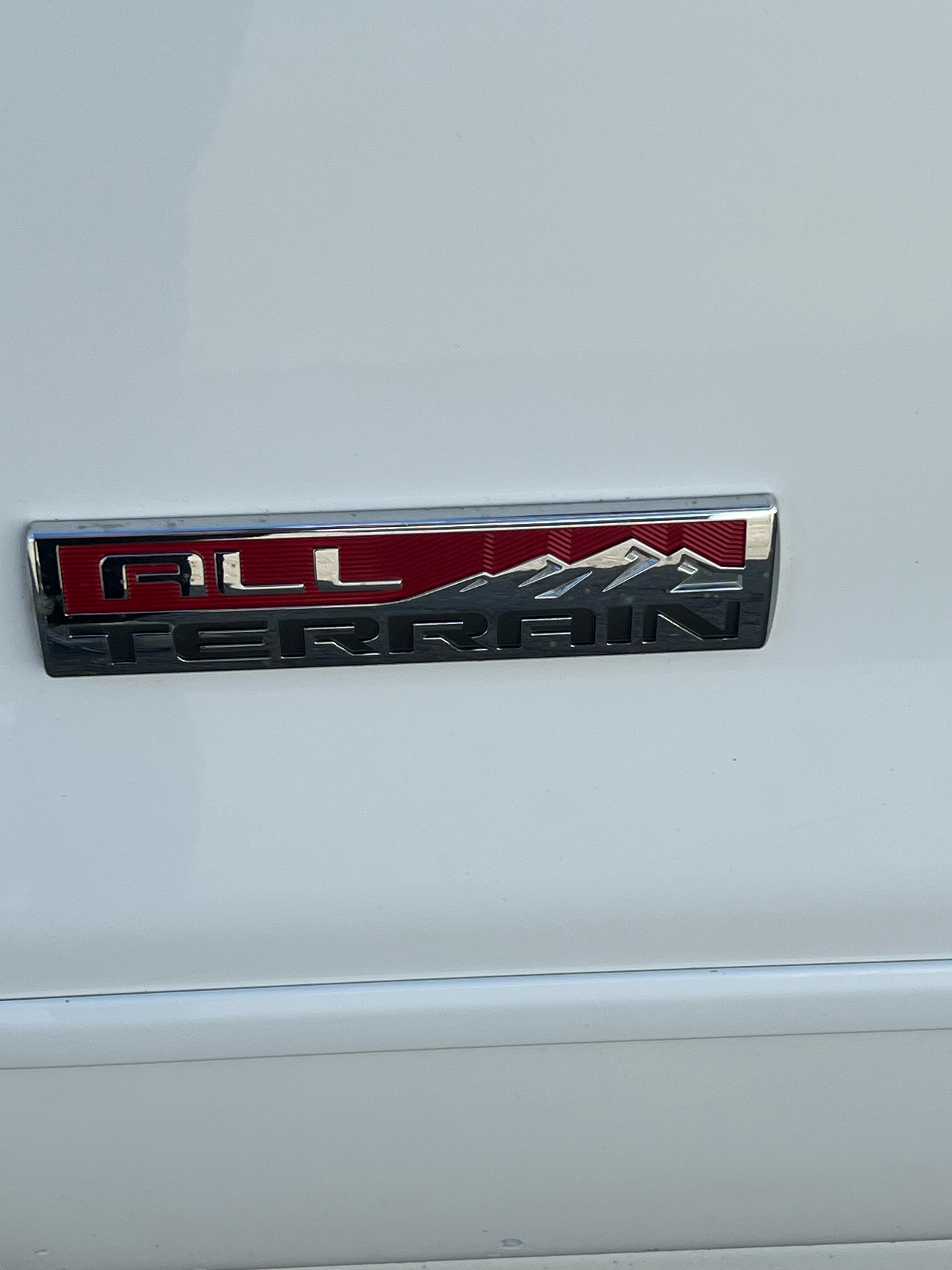 /drivehubautosales/2018-GMC-Sierra1500-9228141585029364.jpg