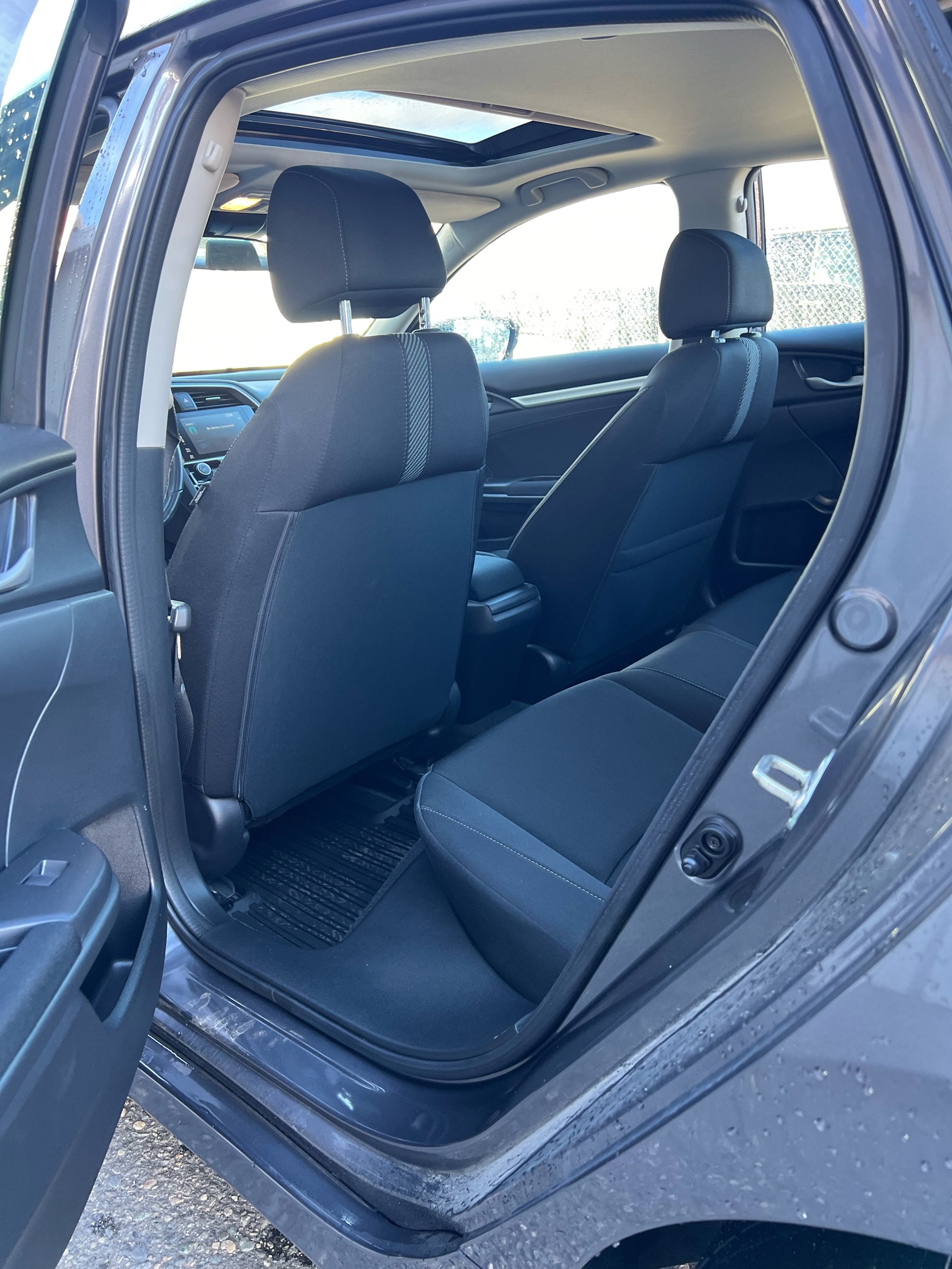 /drivehubautosales/2018-Honda-Civic-39964183748663373.jpg