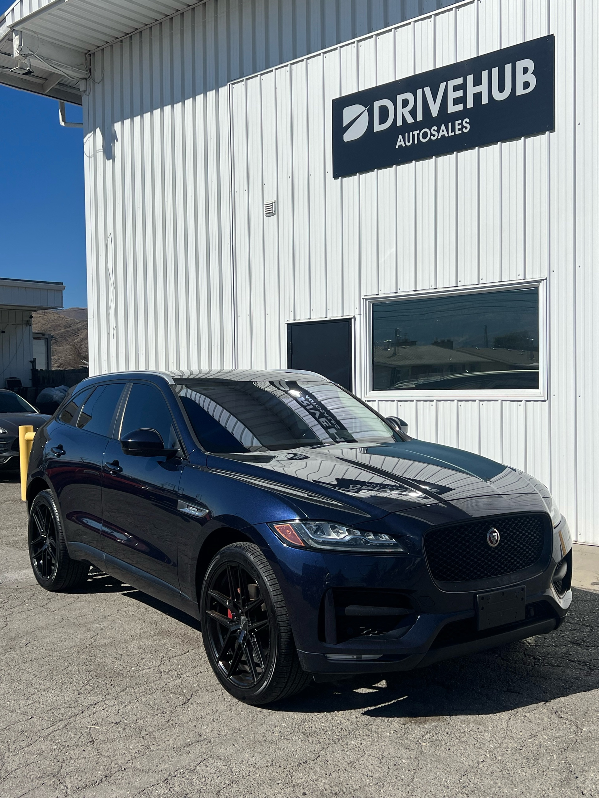 /drivehubautosales/2018-Jaguar-F-PACE-35360312822170537.jpg