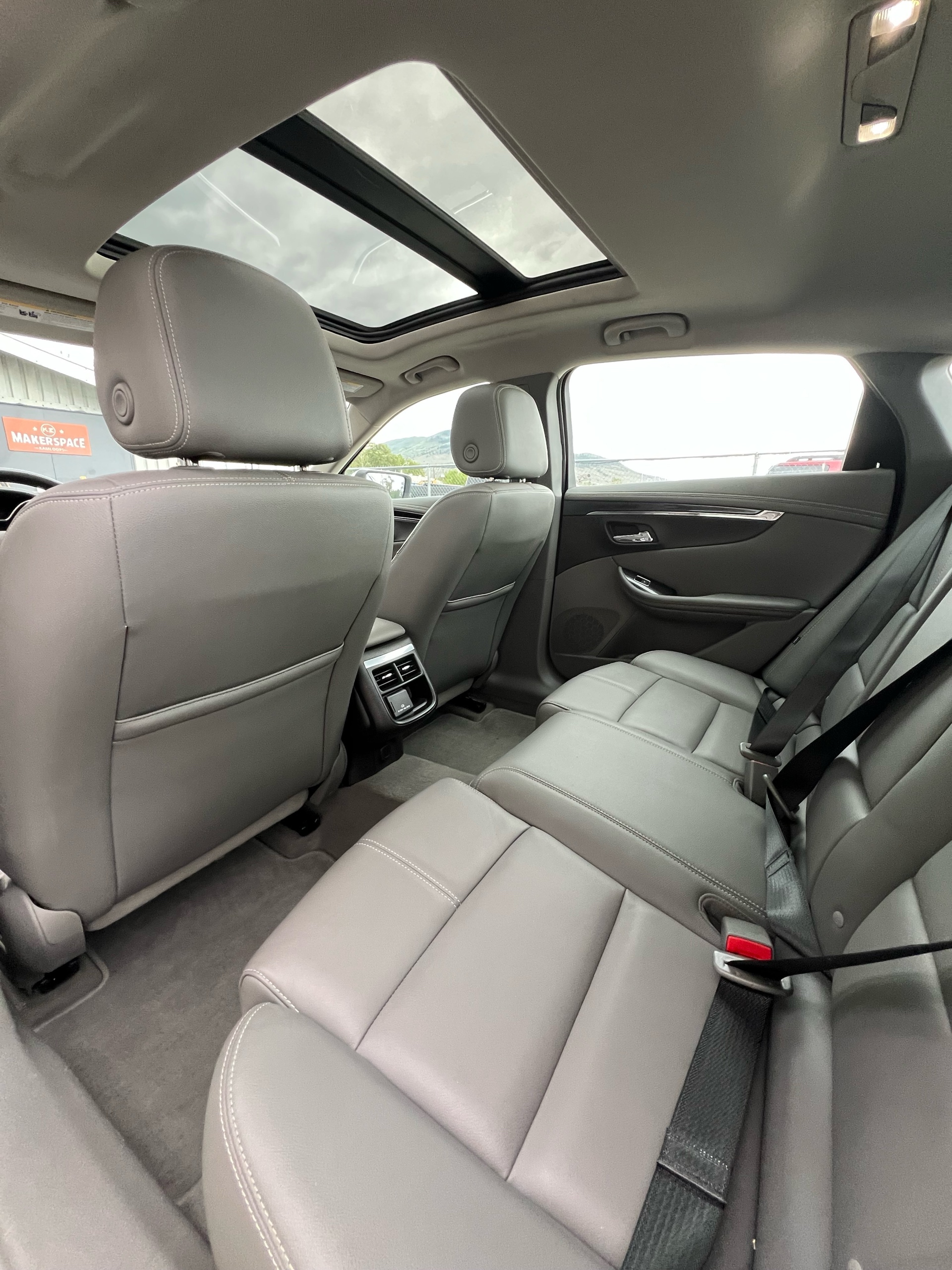 /drivehubautosales/2019-Chevrolet-Impala-12764619515475673.jpg