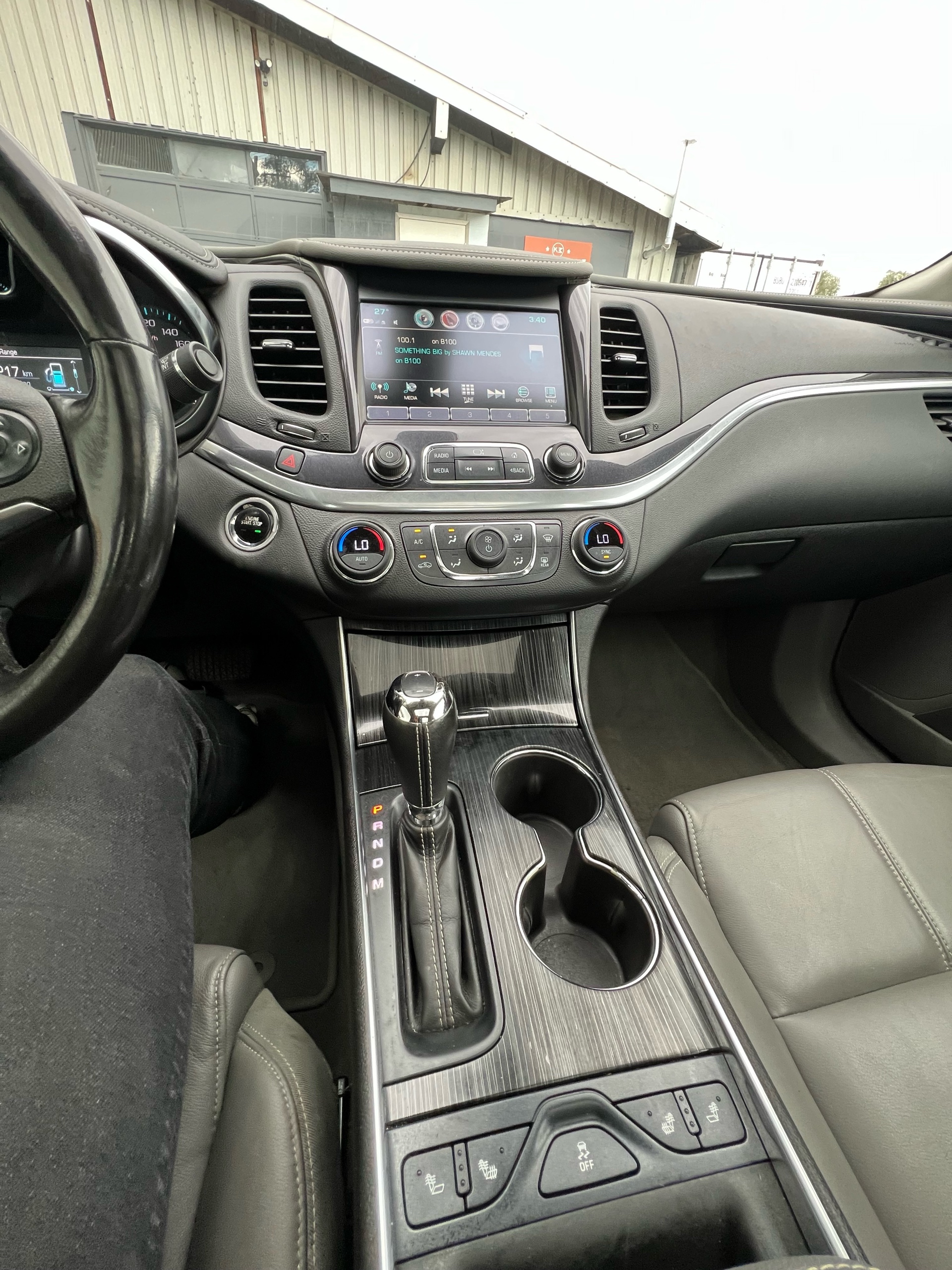 /drivehubautosales/2019-Chevrolet-Impala-5711394289574614.jpg