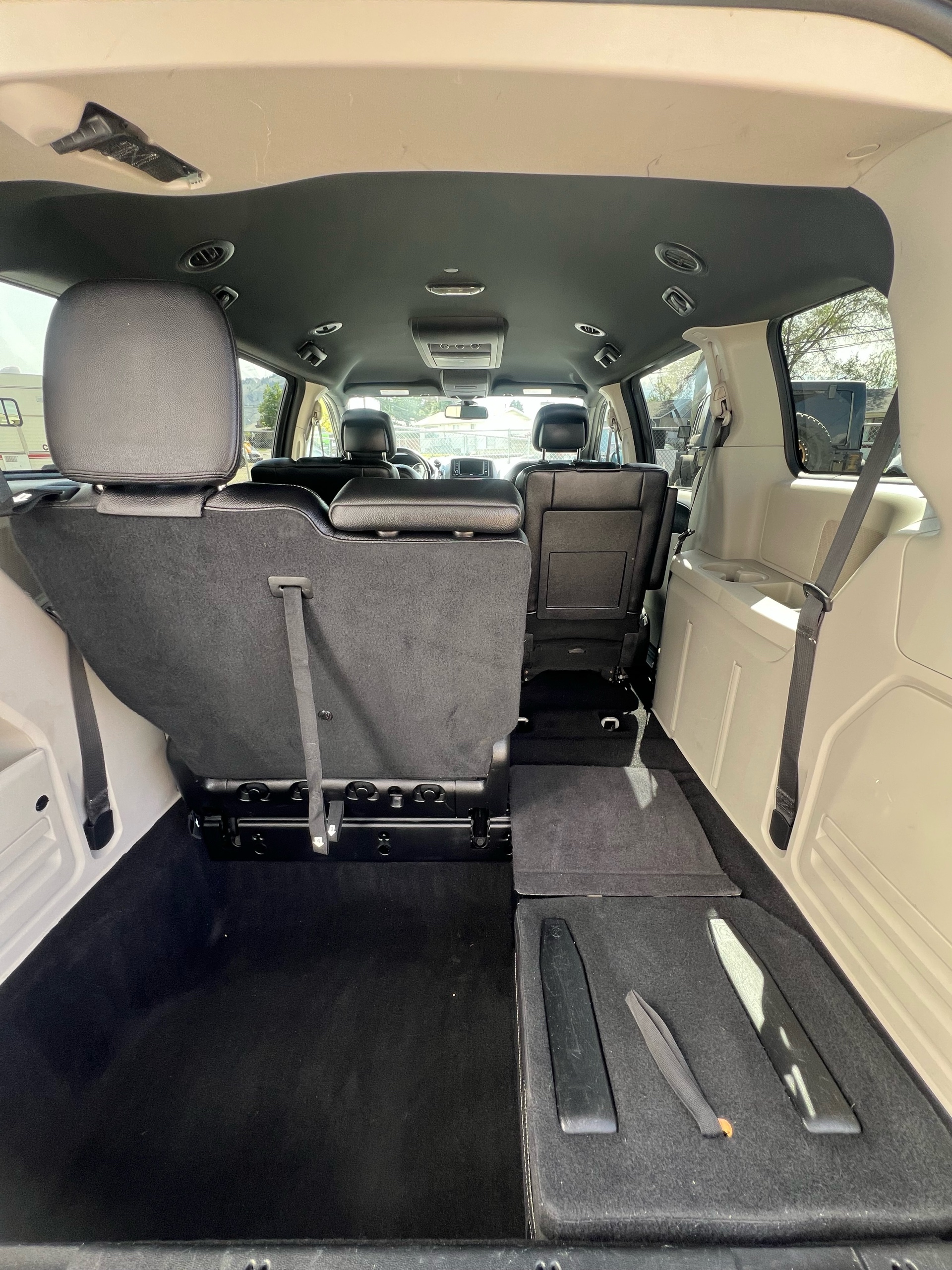 /drivehubautosales/2019-Dodge-GrandCaravan-26737211089789414.jpg