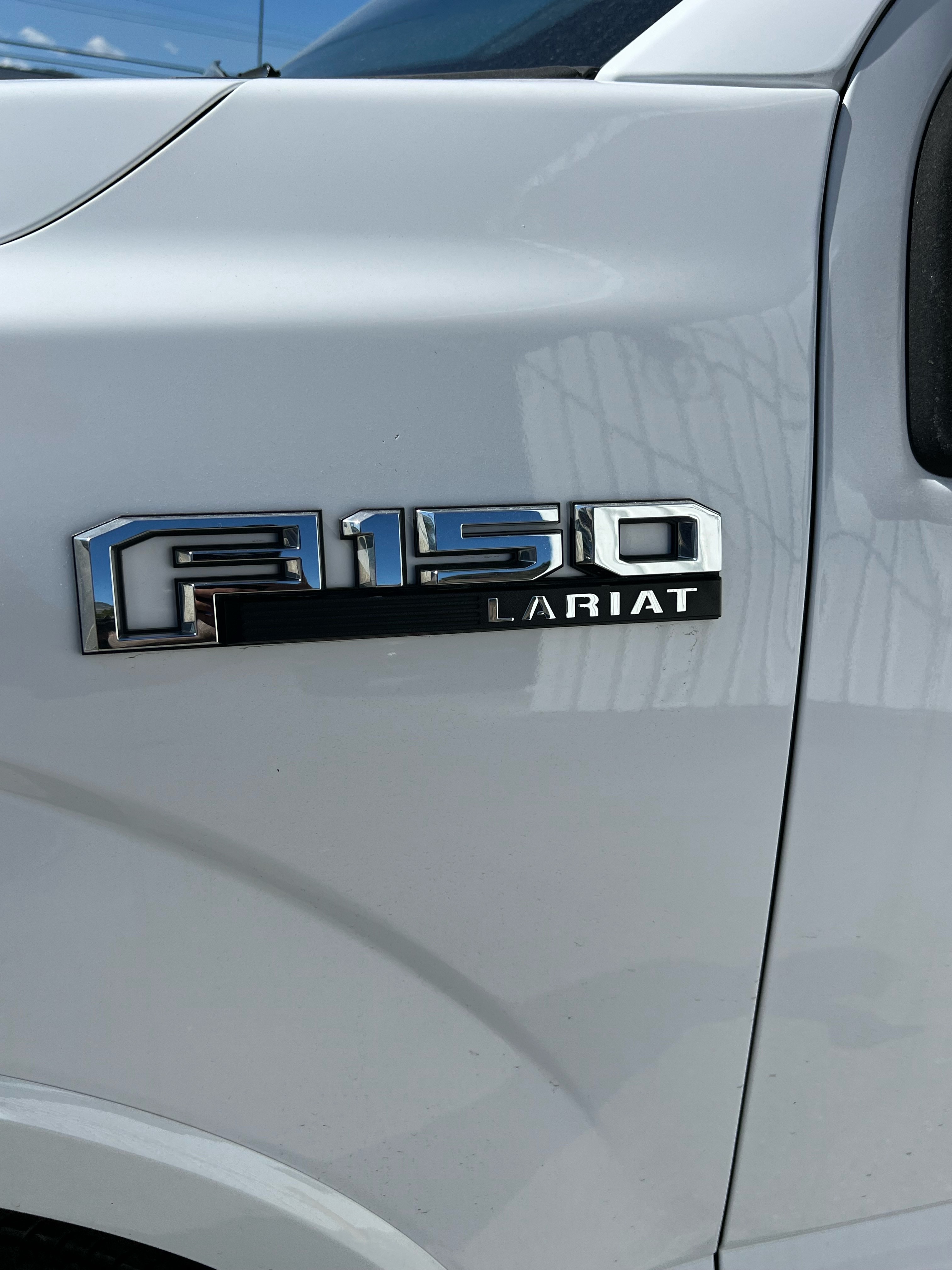 /drivehubautosales/2019-Ford-F-150-9327701537643889.jpg