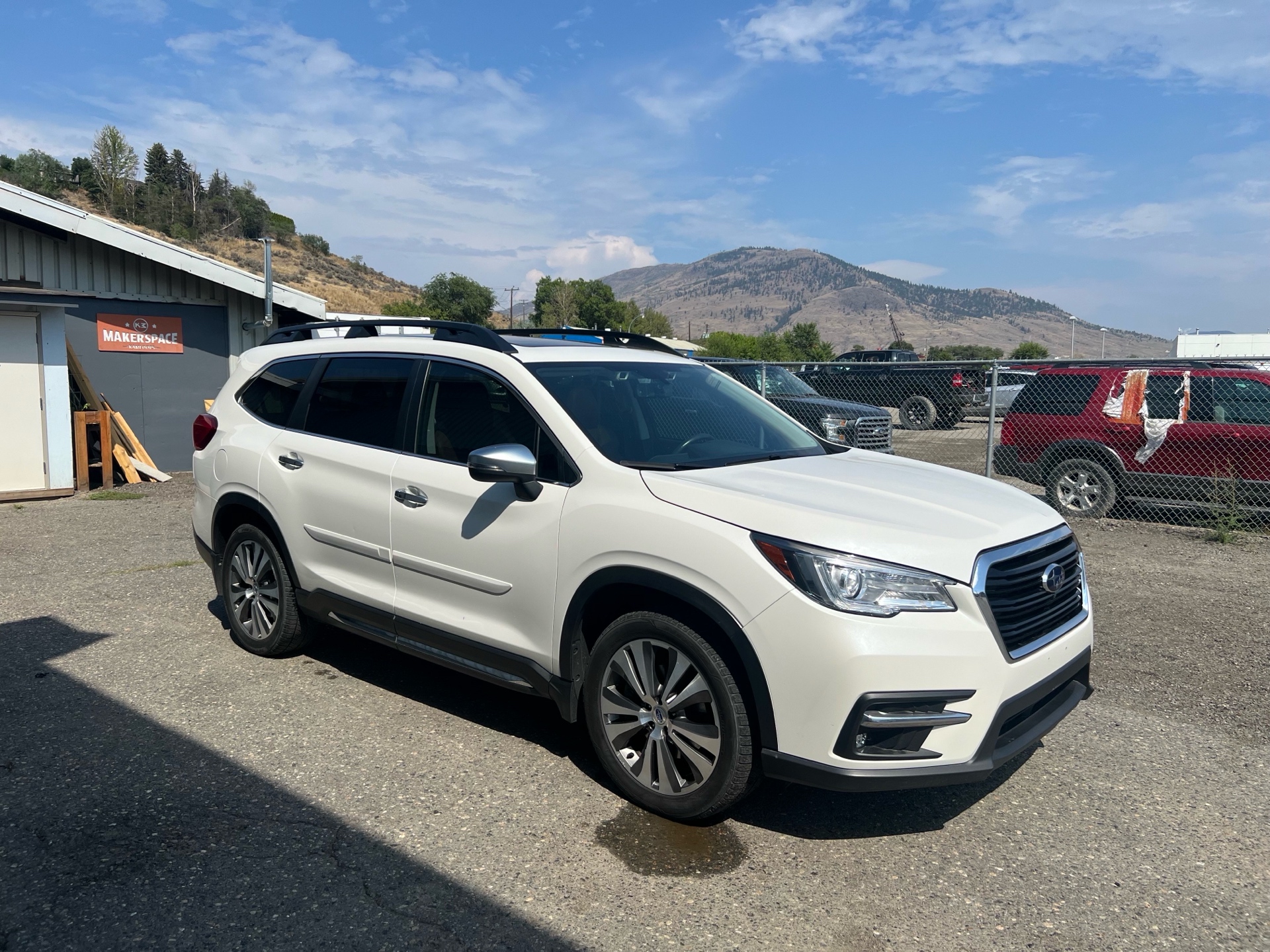 /drivehubautosales/2019-Subaru-Ascent-7323928558165096.jpg