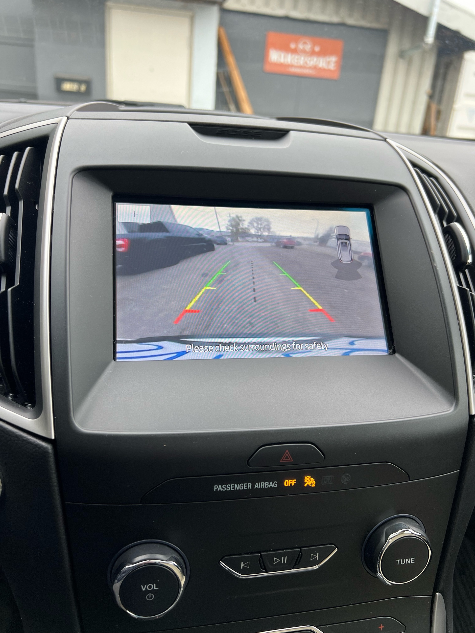 /drivehubautosales/2020-Ford-Edge-6861297291287258.jpg