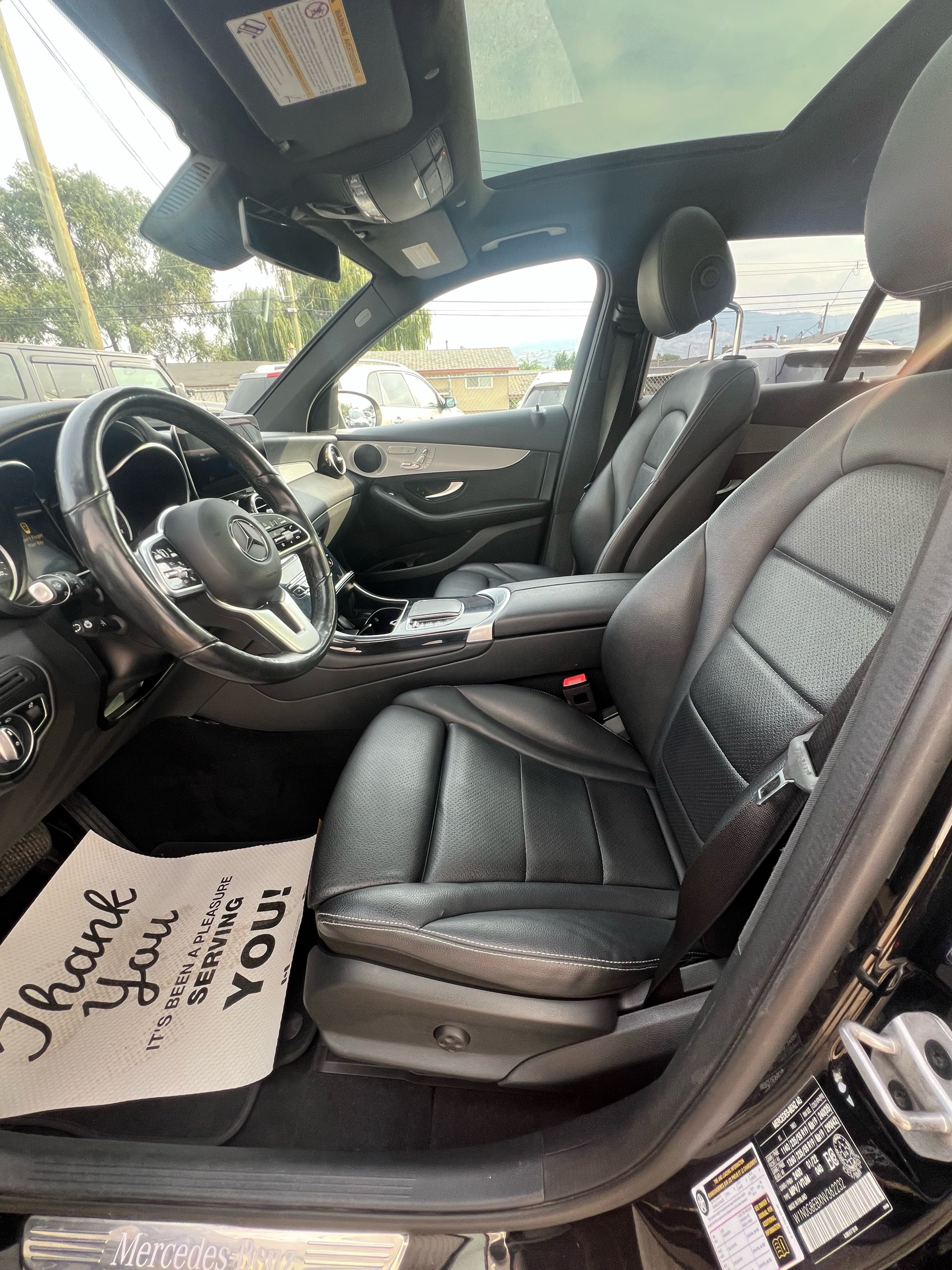 /drivehubautosales/2022-Mercedes-Benz-GLC-Class-33894295031096155.jpg