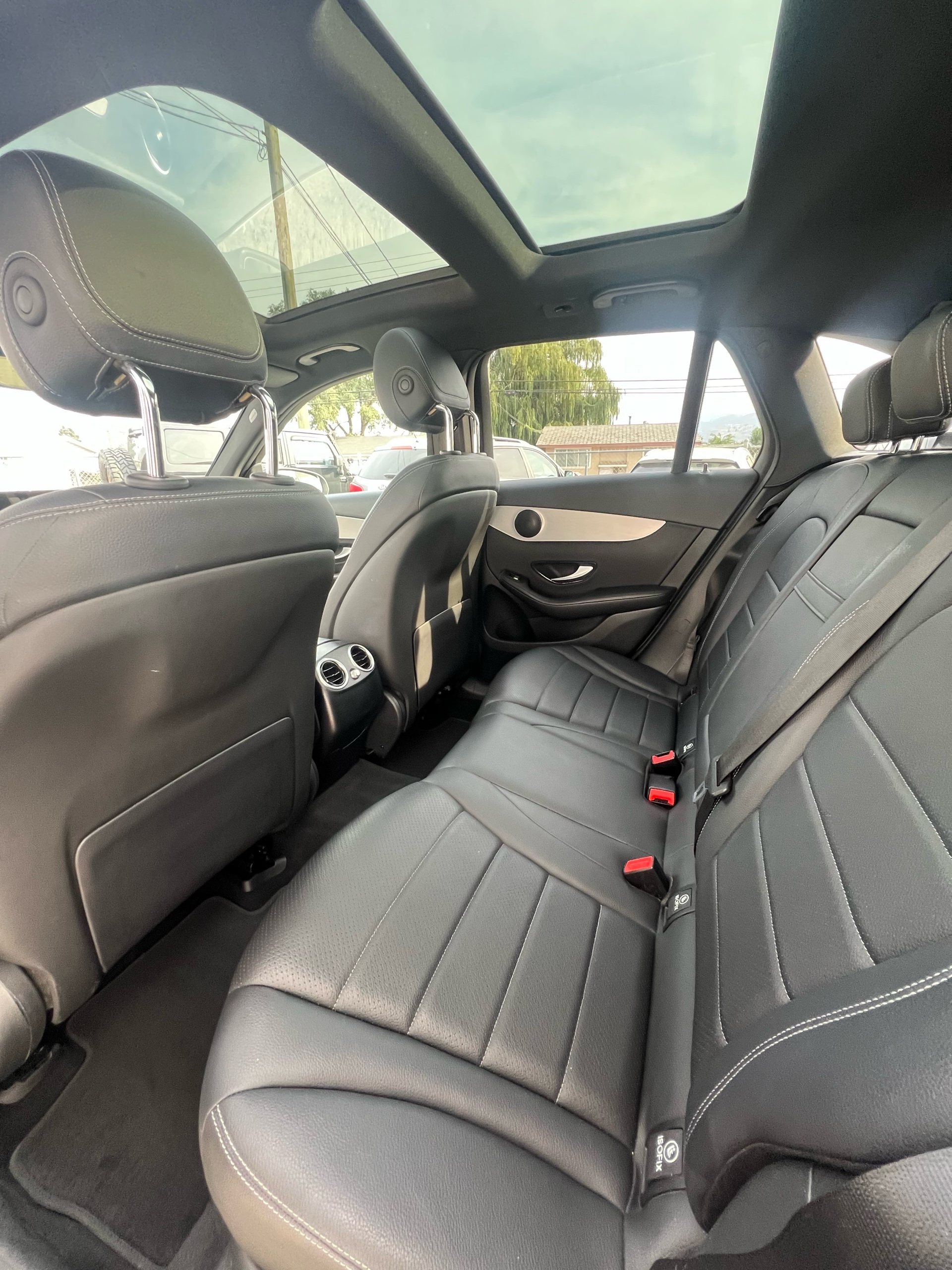 /drivehubautosales/2022-Mercedes-Benz-GLC-Class-46876299590378134.jpg