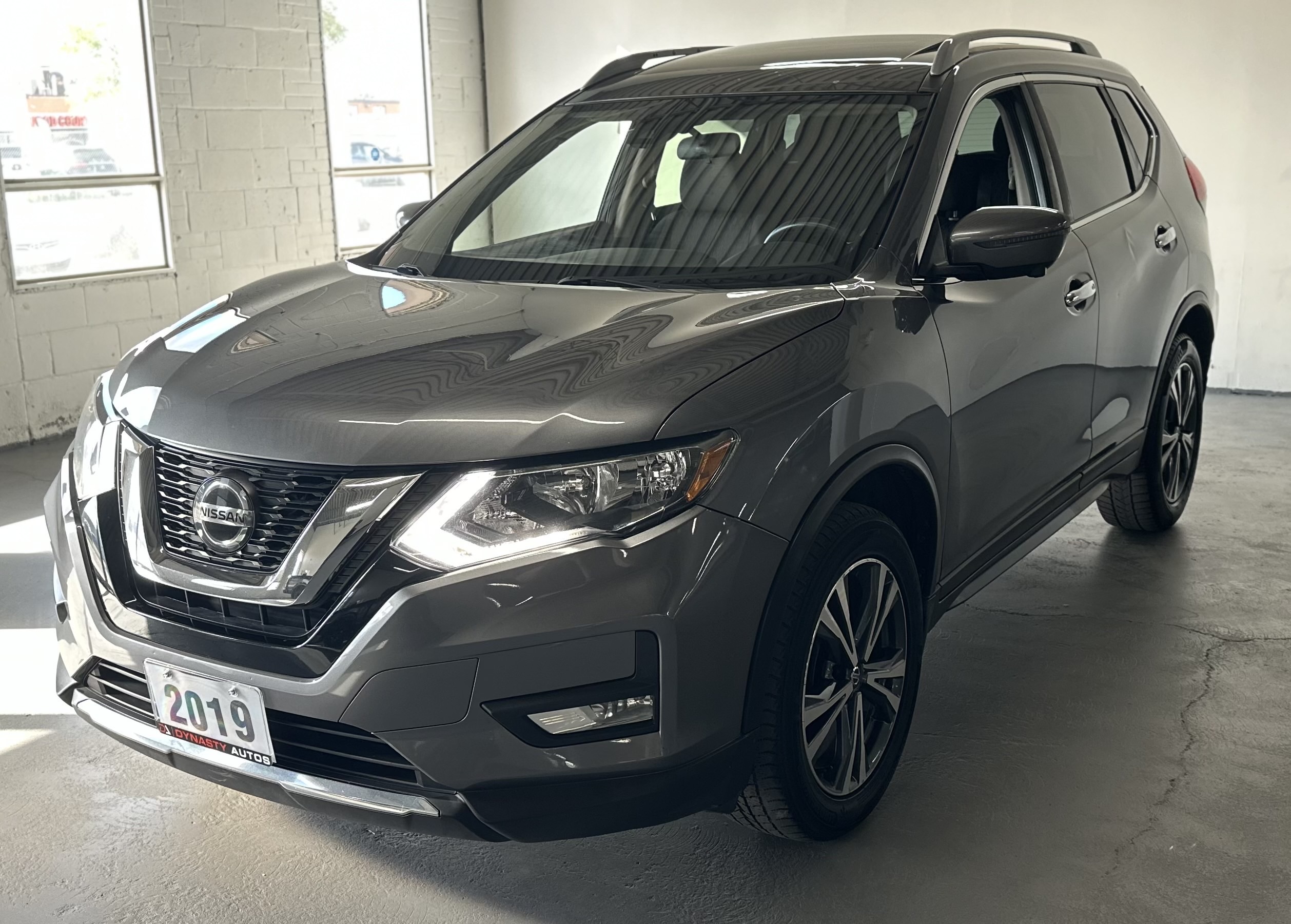 2019 Nissan Rogue AWD S|PANO ROOF|HEATED STEERING WHEEL|ADAPTIVE CRUISE CONTROL|NAVIGATION|APPLE CARPLAY|POWER TAILGATE| for sale at Dynasty Auto Selection Inc