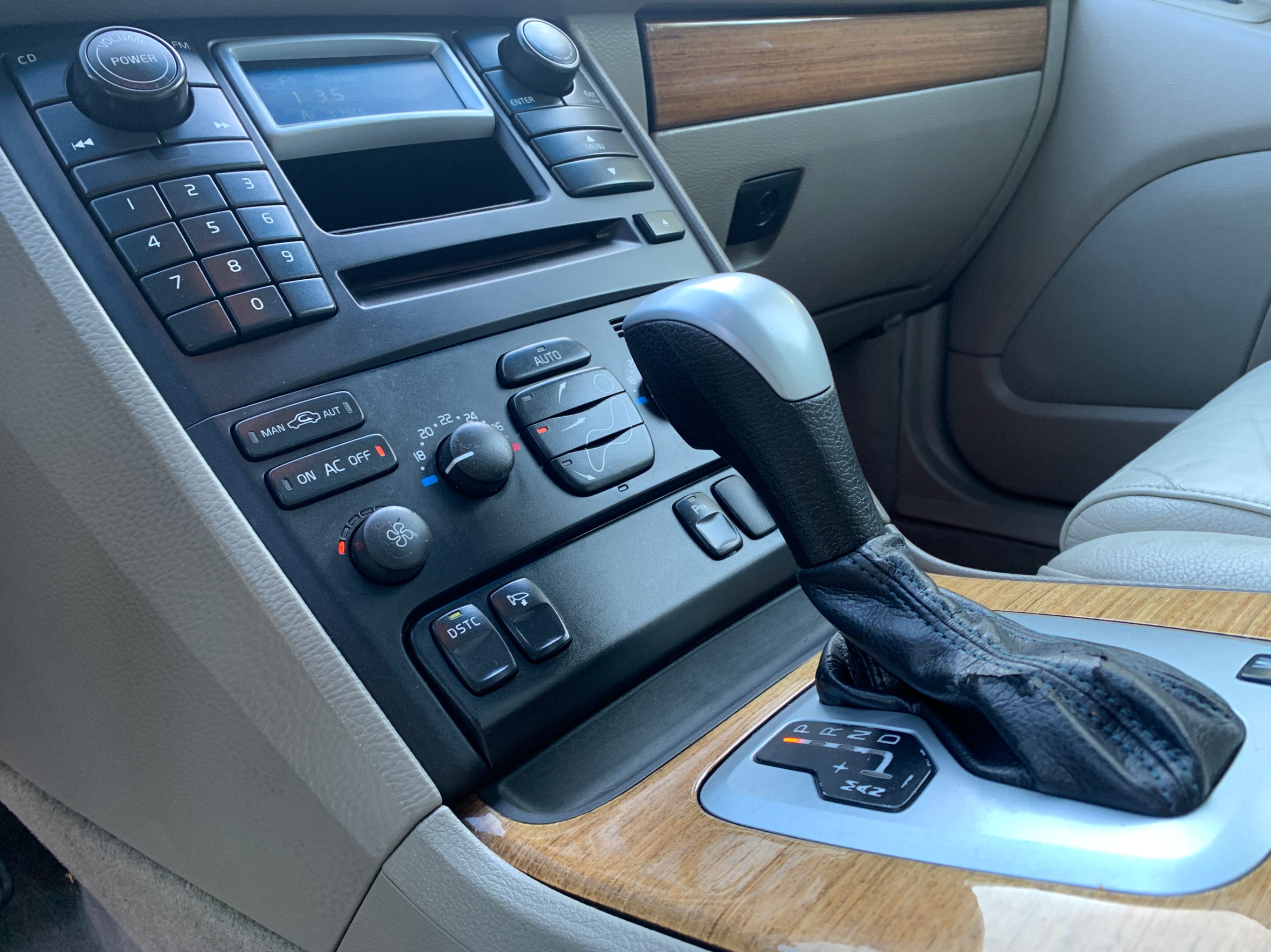 /enixmotorsportltd/2004-Volvo-XC90-591281065225798.jpg