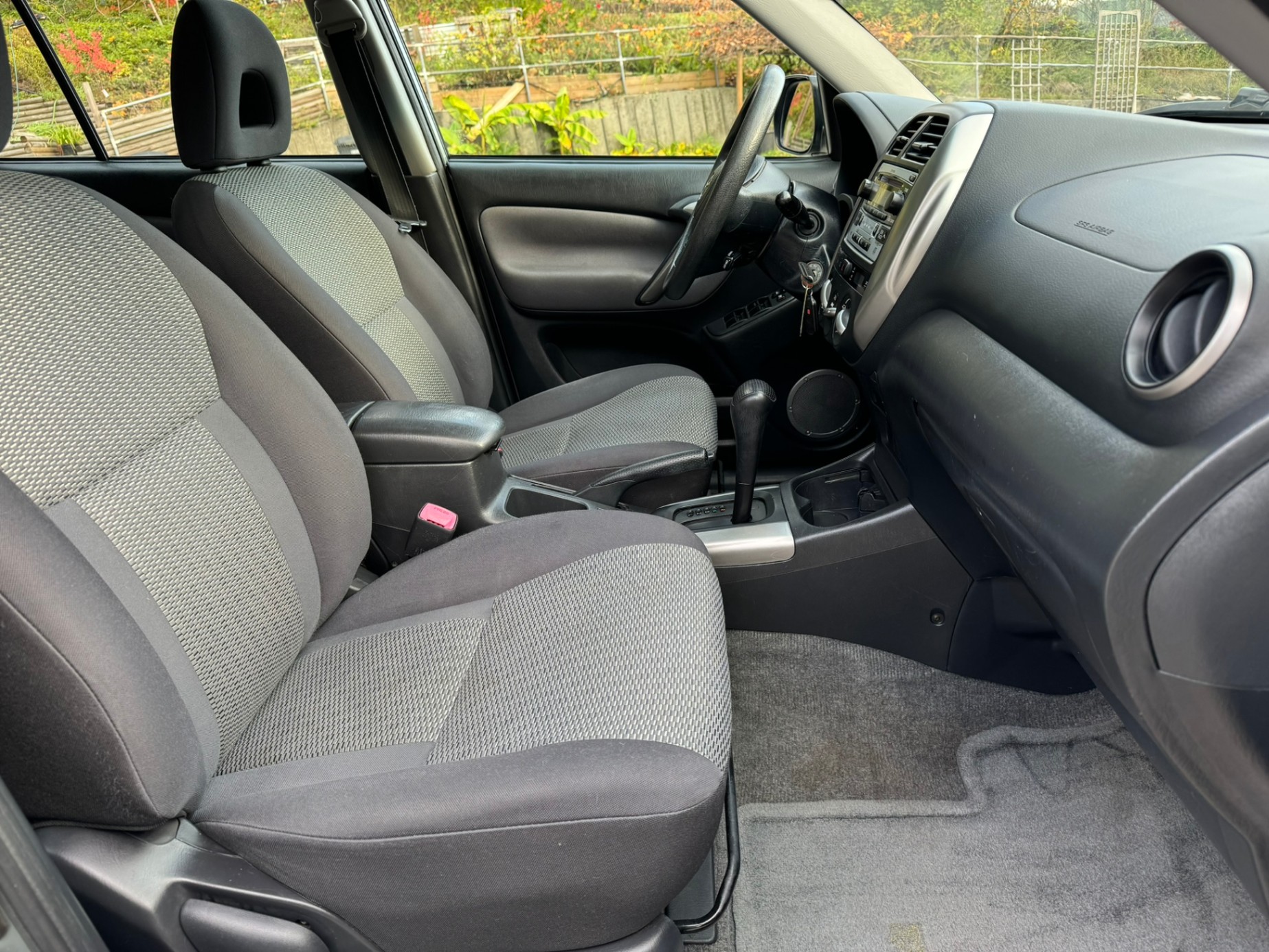 /enixmotorsportltd/2005-Toyota-RAV4-18684111365647893.jpg