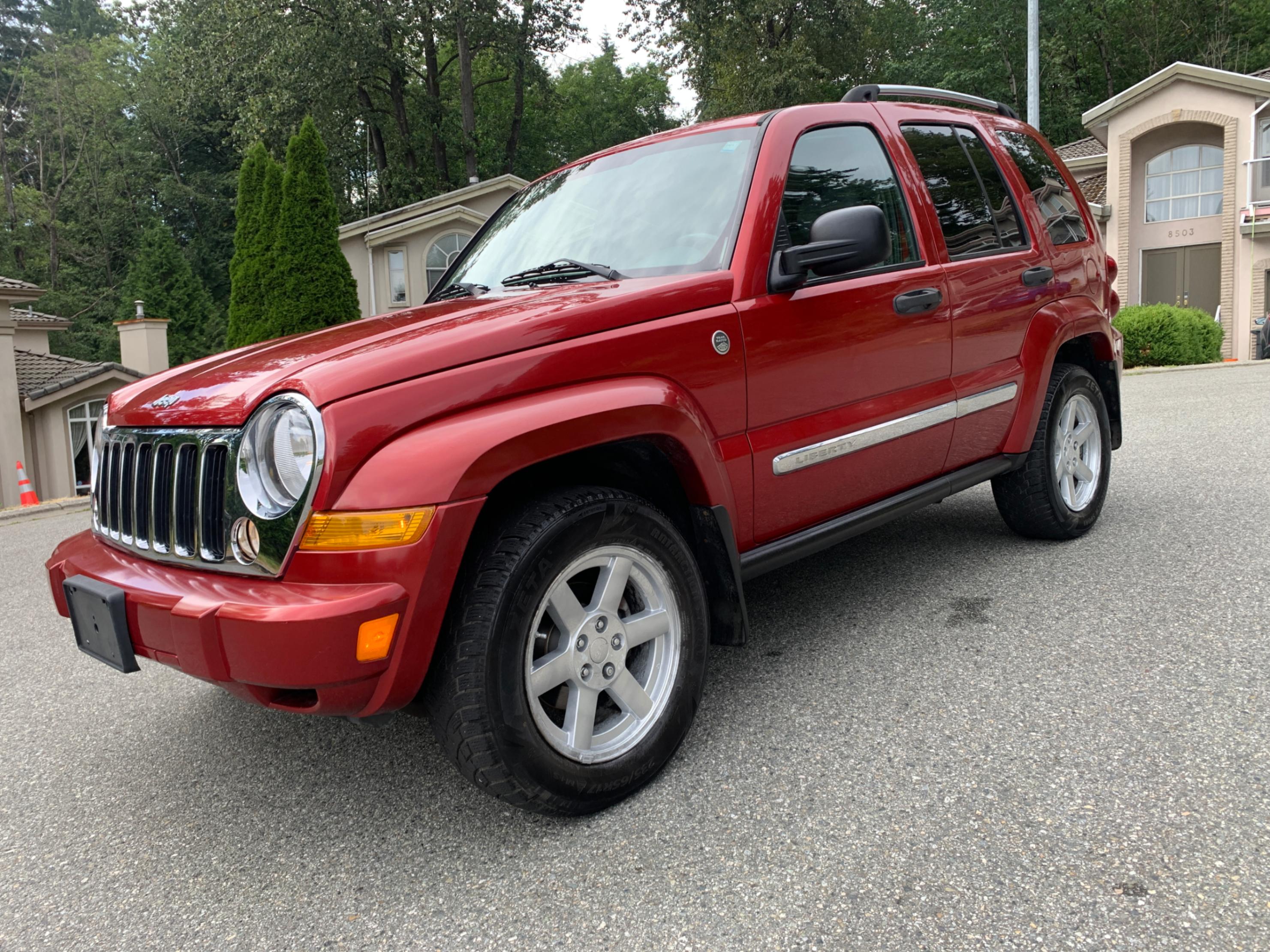 /enixmotorsportltd/2006-Jeep-Liberty-19107256064499478.jpg