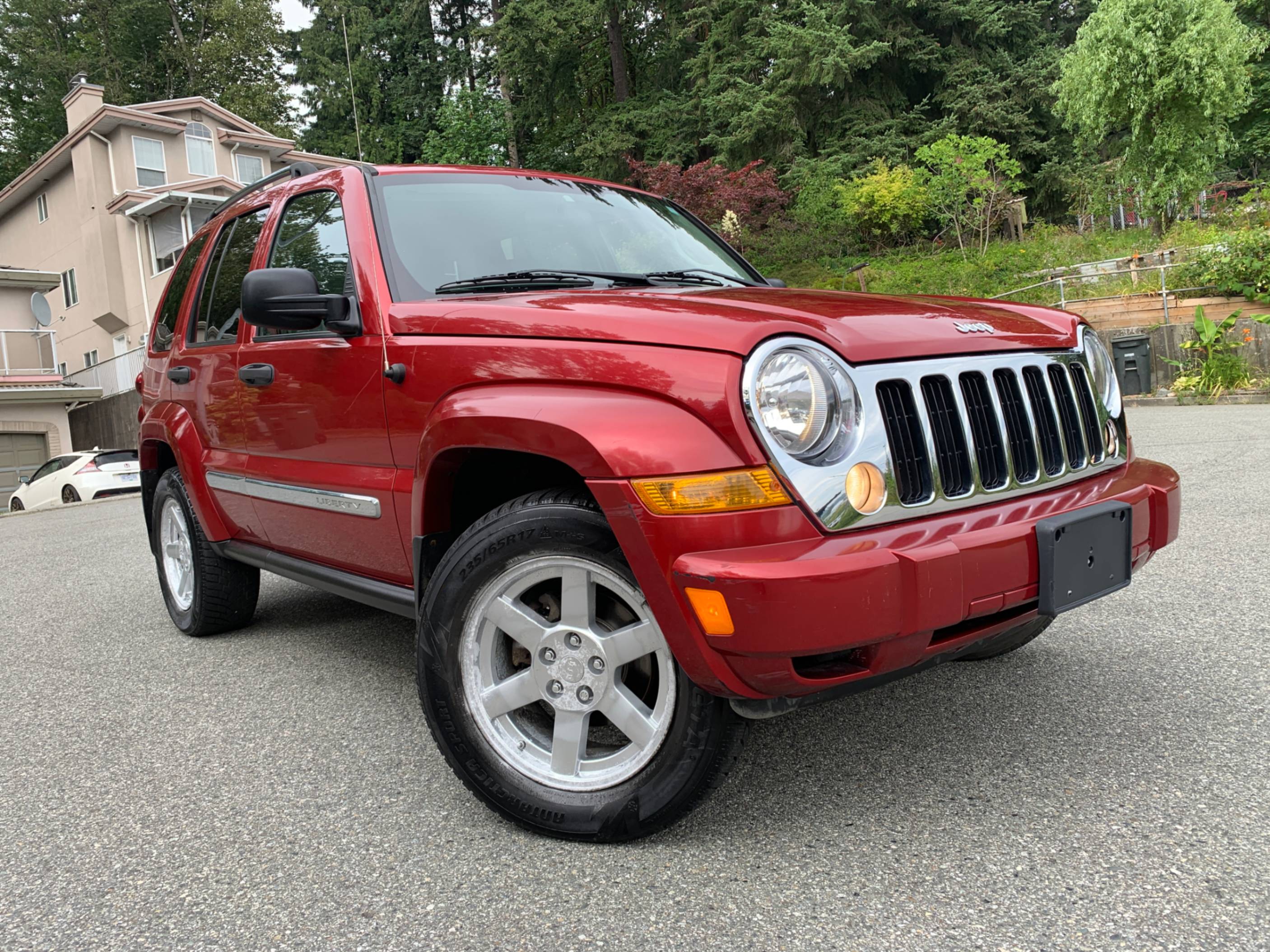 /enixmotorsportltd/2006-Jeep-Liberty-25721769994024224.jpg
