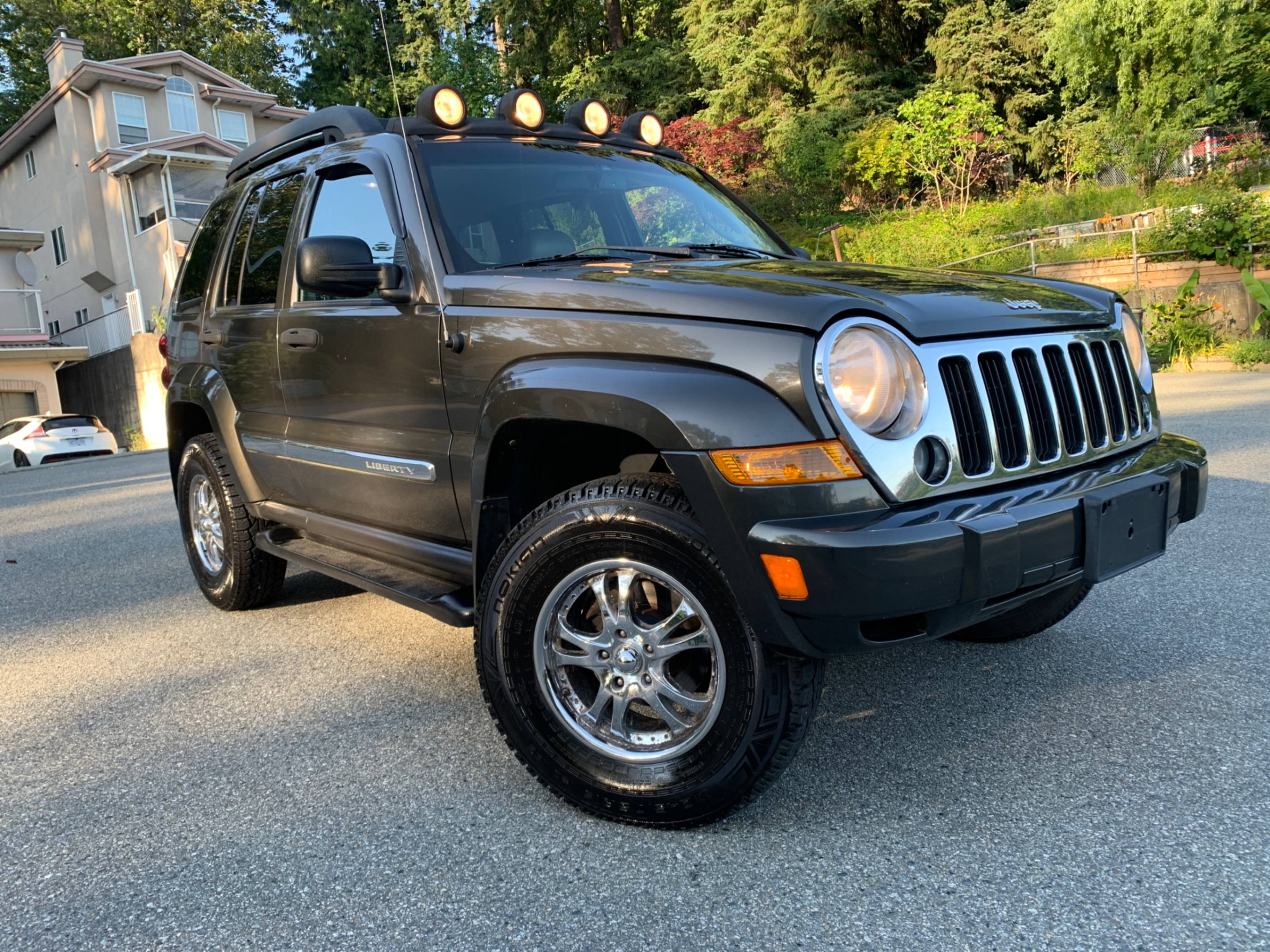 /enixmotorsportltd/2006-Jeep-Liberty-8181971856053516.jpg