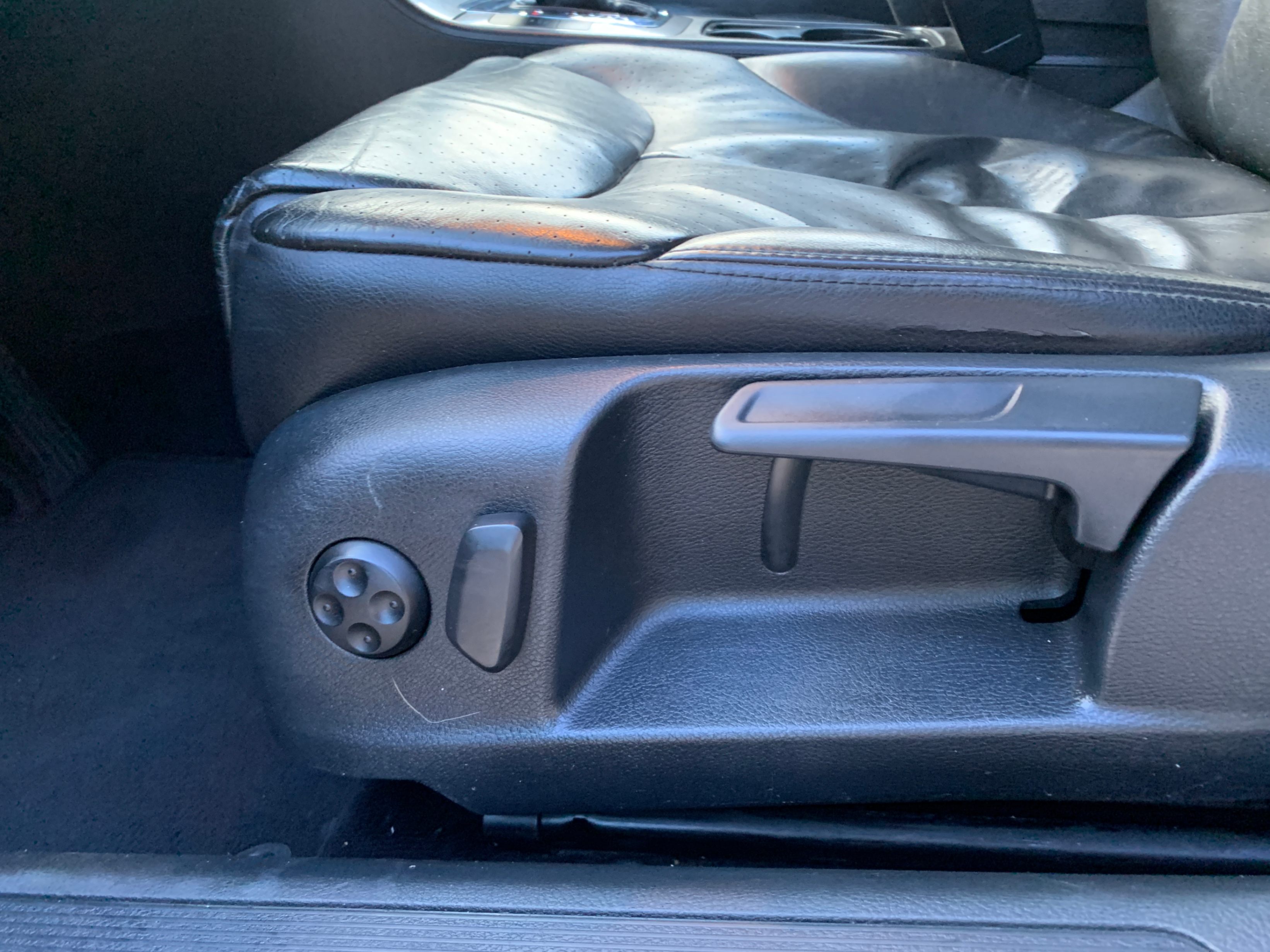 /enixmotorsportltd/2007-Volkswagen-Passat-01134309441503567.jpg