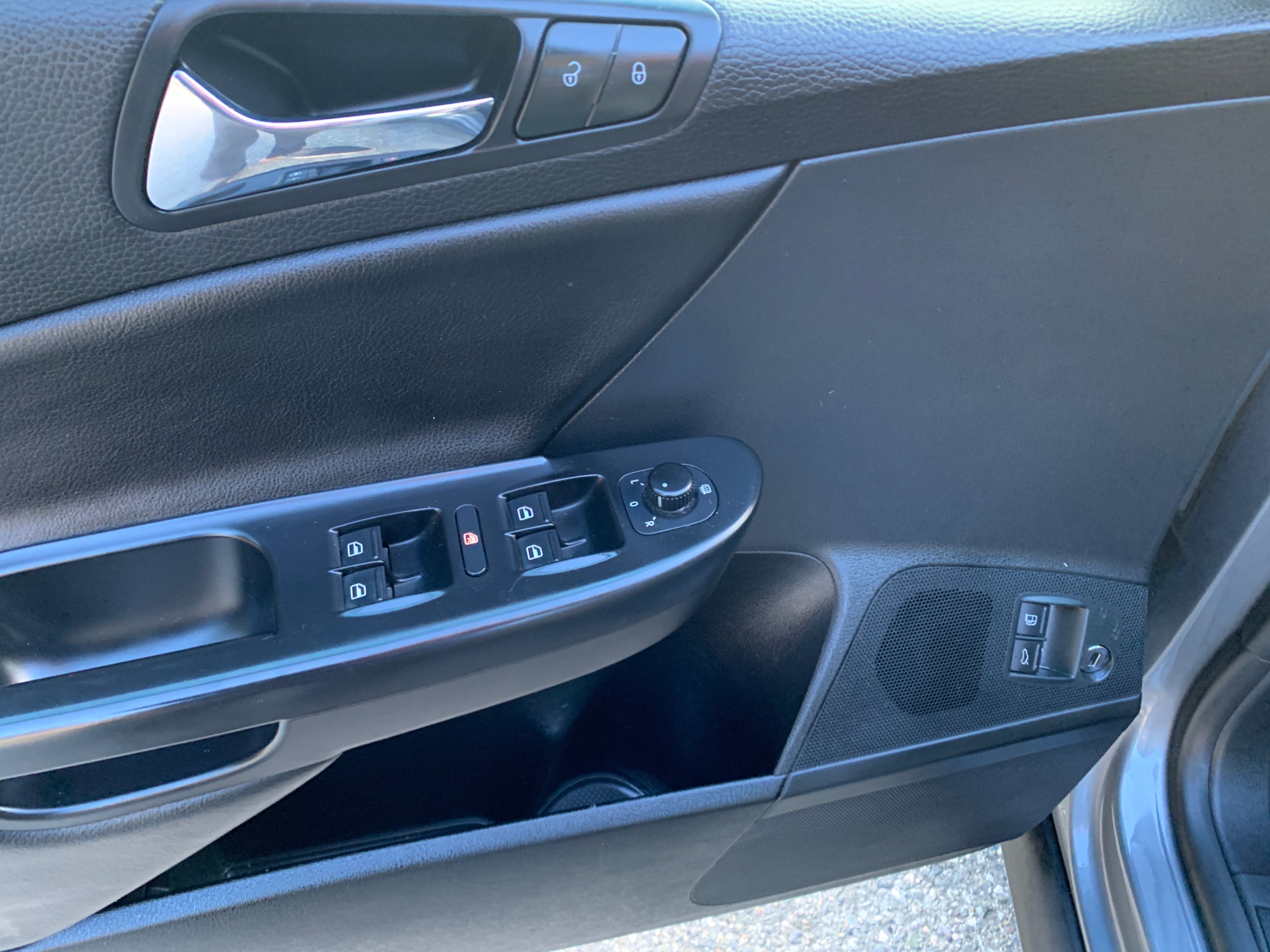 /enixmotorsportltd/2007-Volkswagen-Passat-4656789708566853.jpg