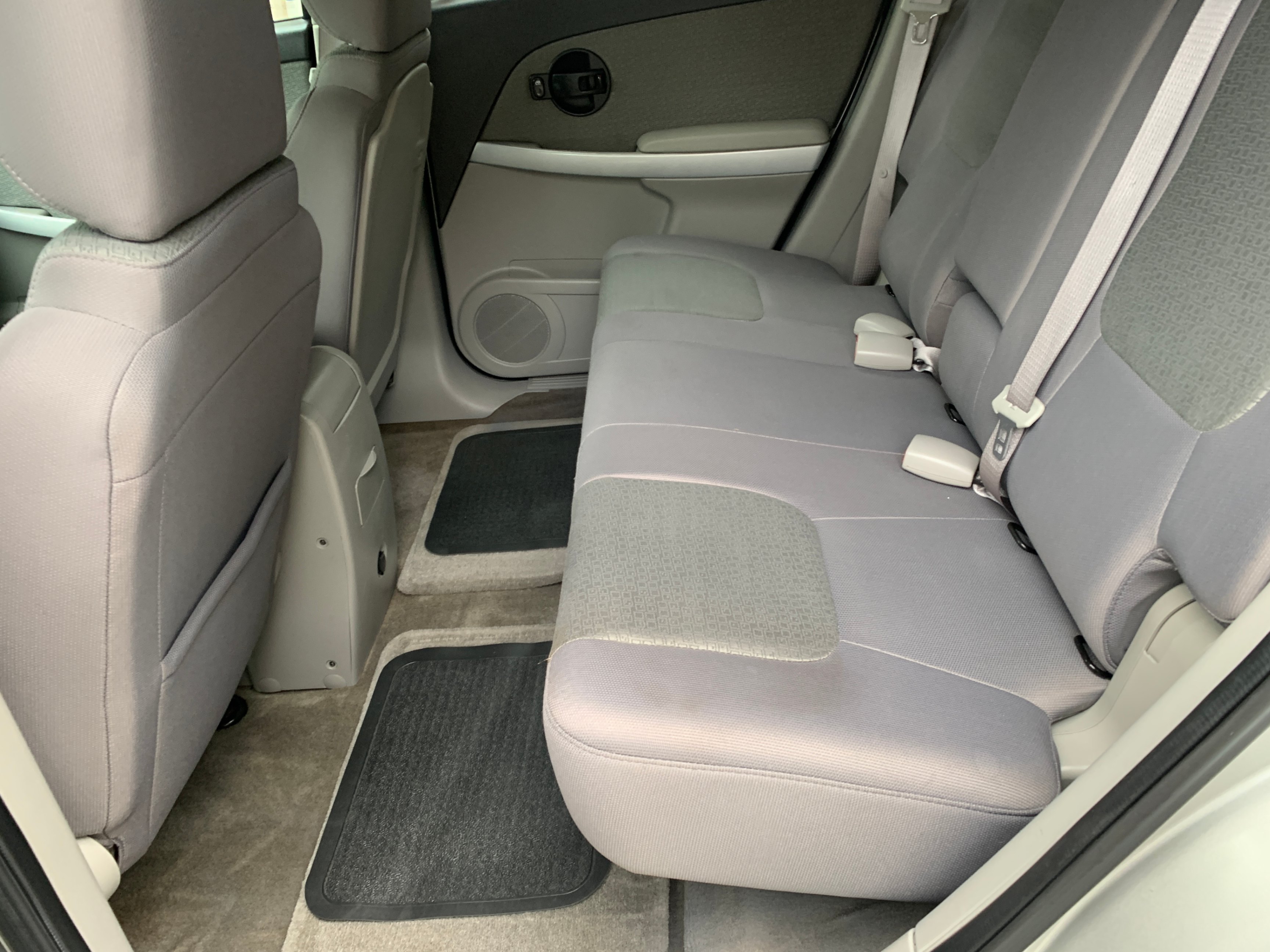 /enixmotorsportltd/2008-Chevrolet-Equinox-04868180654647625.jpg