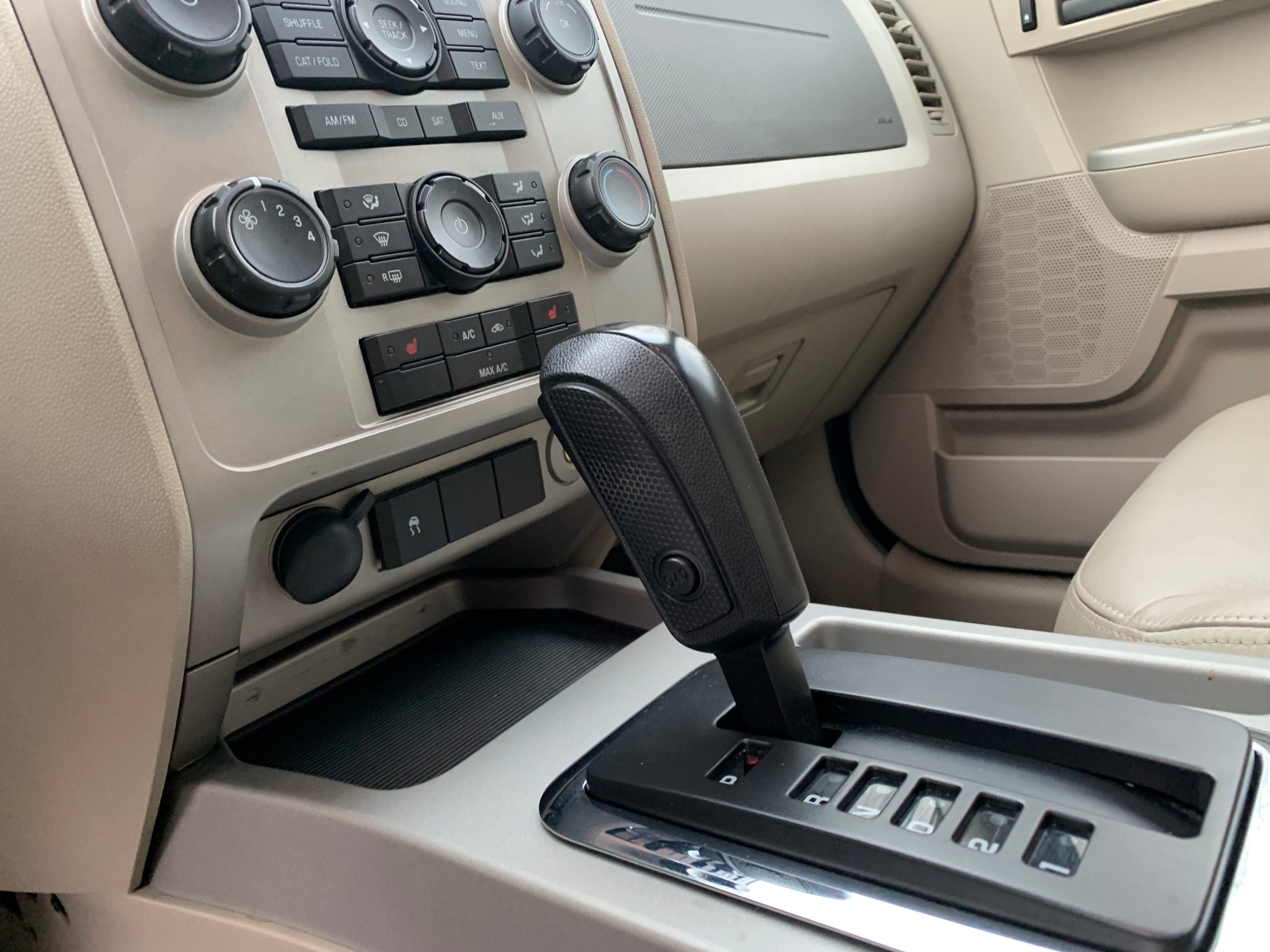 /enixmotorsportltd/2008-Ford-Escape-40206661961046164.jpg