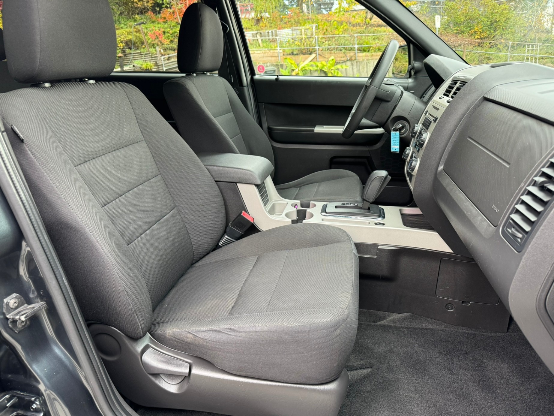 /enixmotorsportltd/2009-Ford-Escape-49873321237220103.jpg