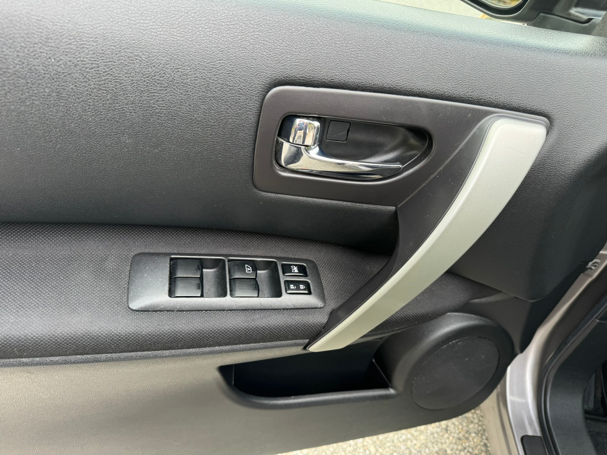 /enixmotorsportltd/2010-Nissan-Rogue-43452785393284854.jpg