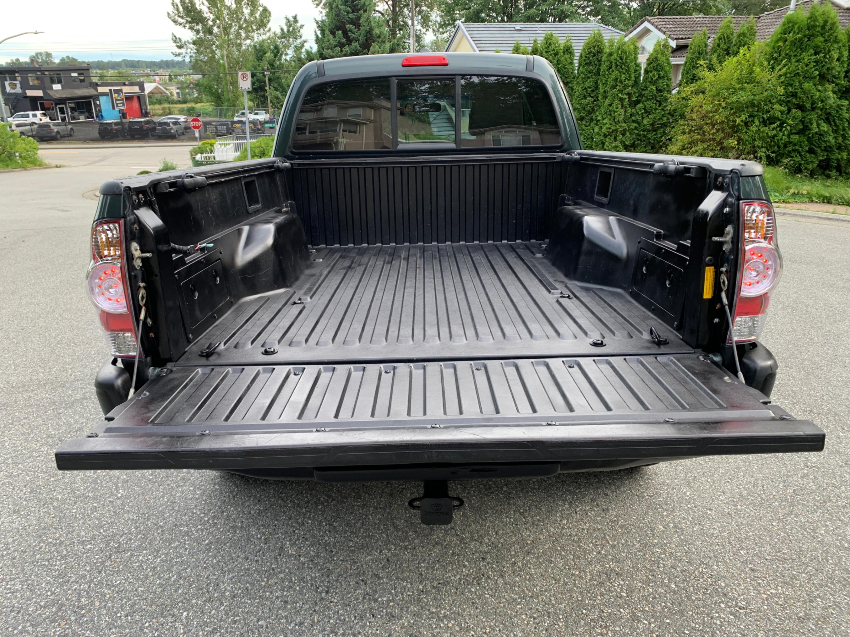 /enixmotorsportltd/2010-Toyota-Tacoma-8973750959452826.jpg