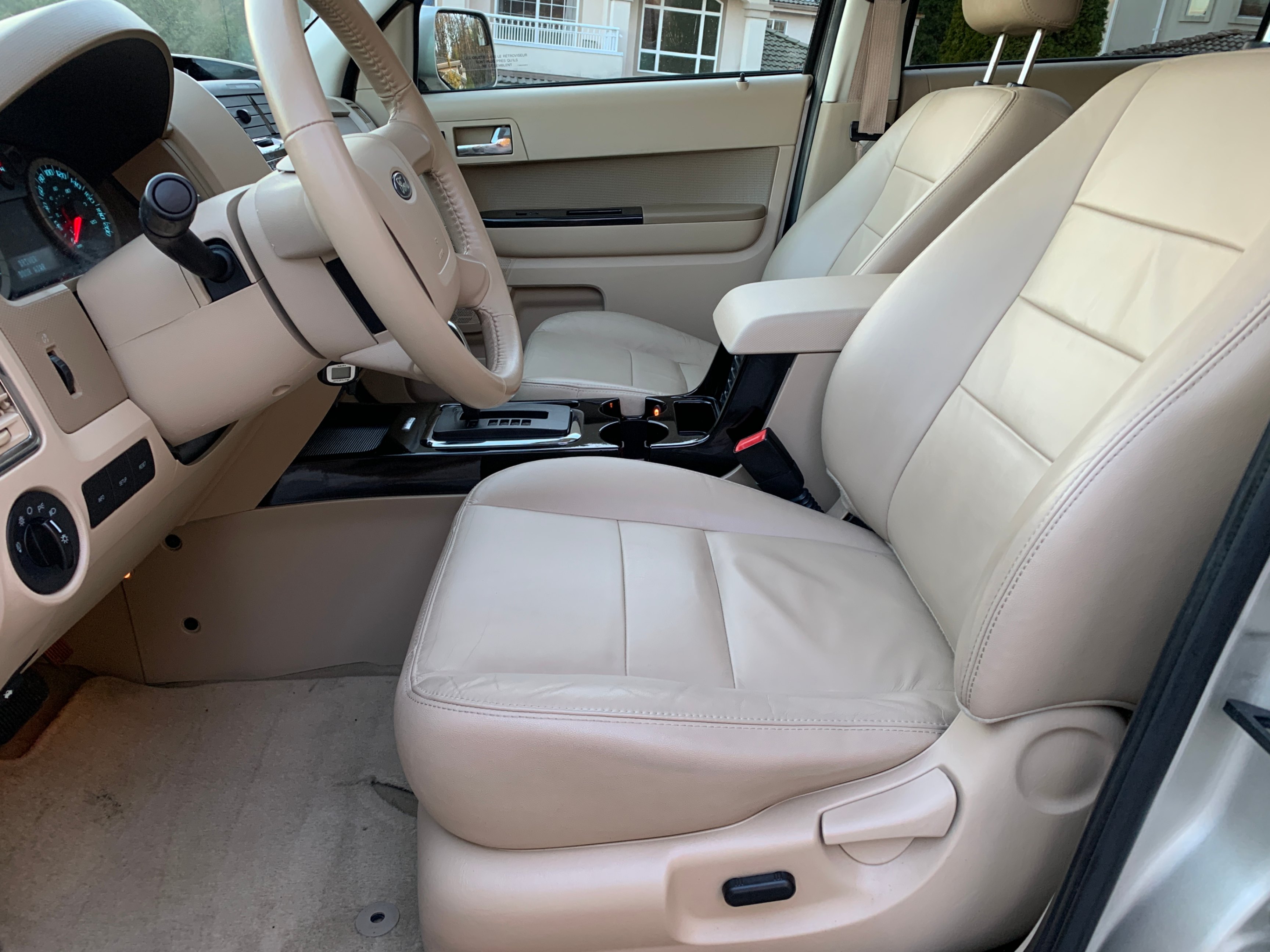 /enixmotorsportltd/2011-Ford-Escape-1626524770700546.jpg