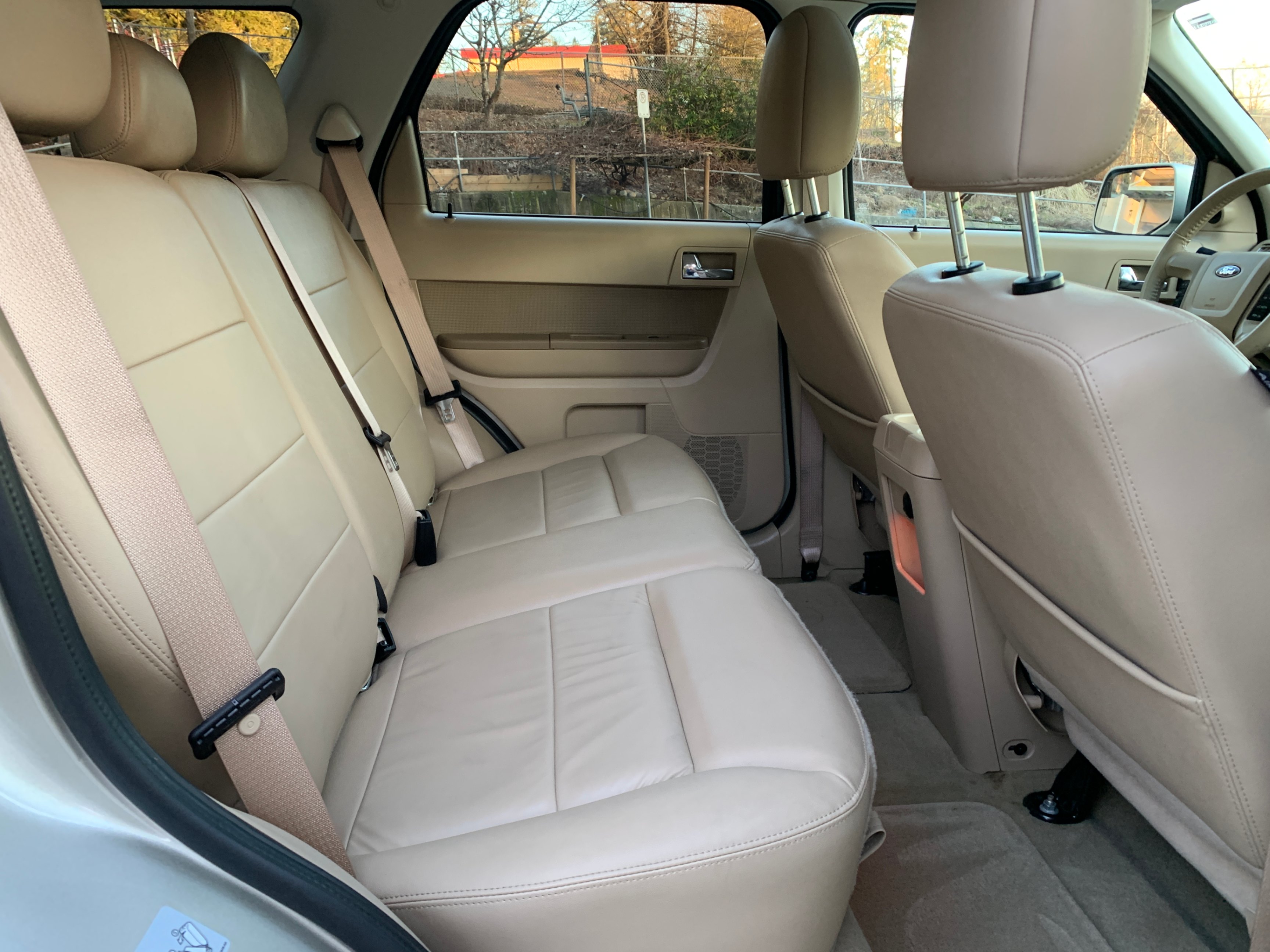 /enixmotorsportltd/2011-Ford-Escape-43898551302001465.jpg