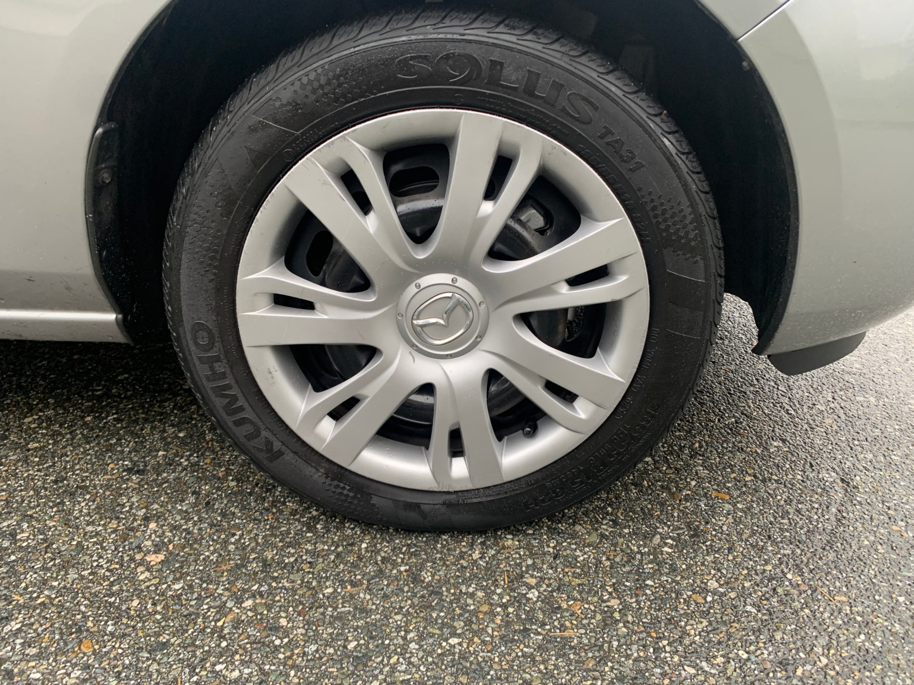 /enixmotorsportltd/2011-Mazda-Mazda2-14563749132306114.jpg