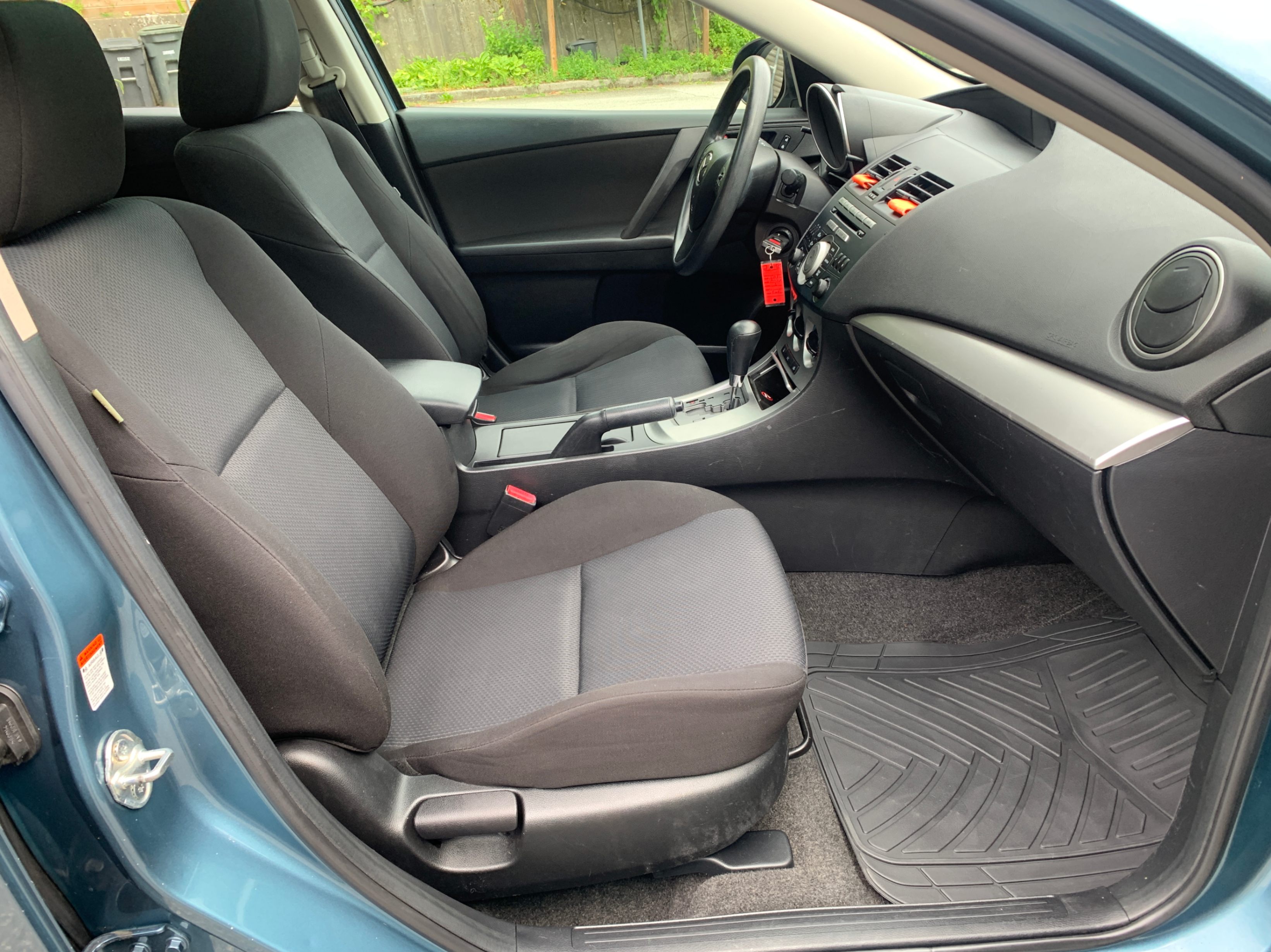 /enixmotorsportltd/2011-Mazda-Mazda3-12800039282460984.jpg