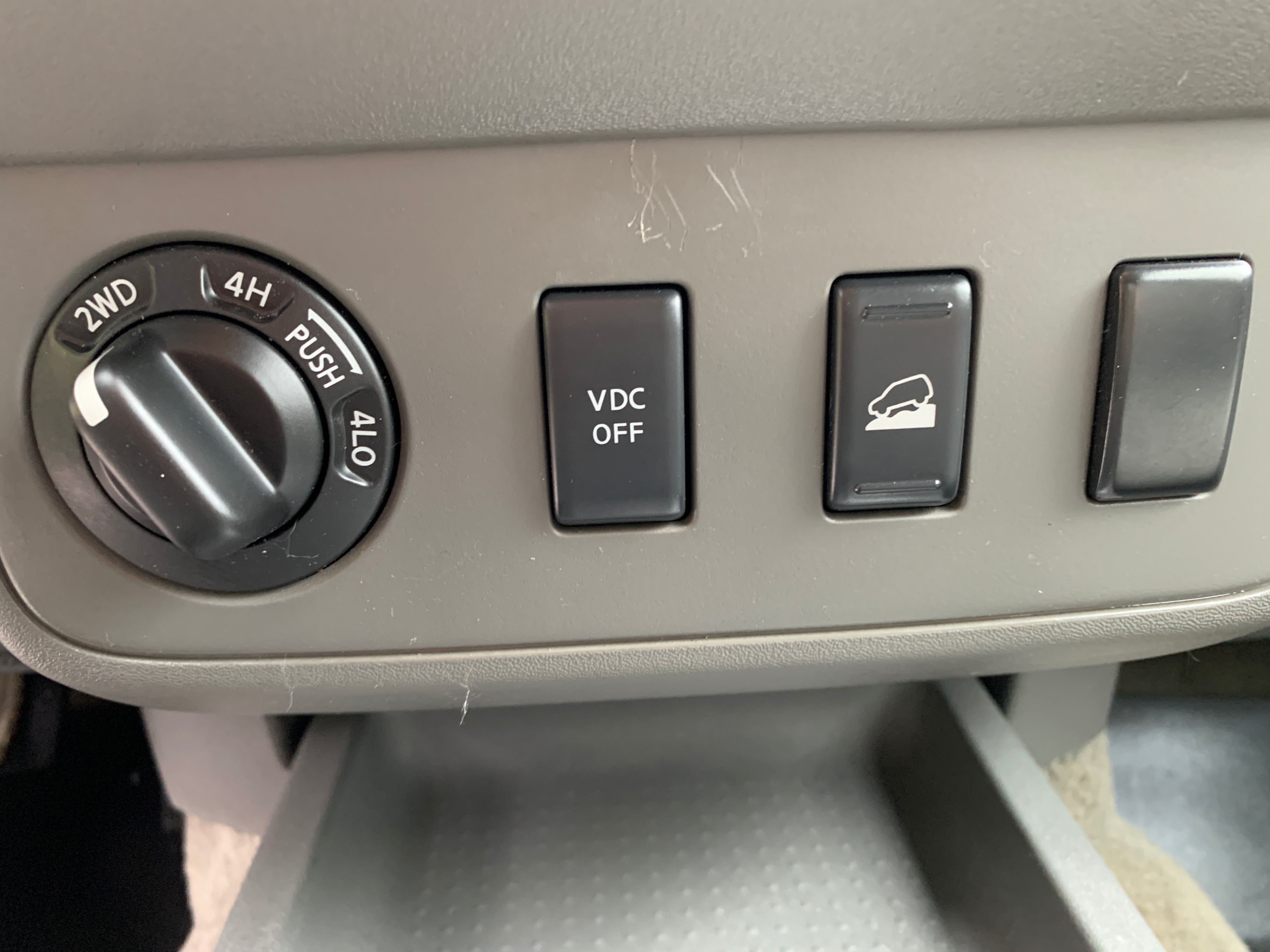 /enixmotorsportltd/2011-Nissan-Frontier-6865698794001205.jpg