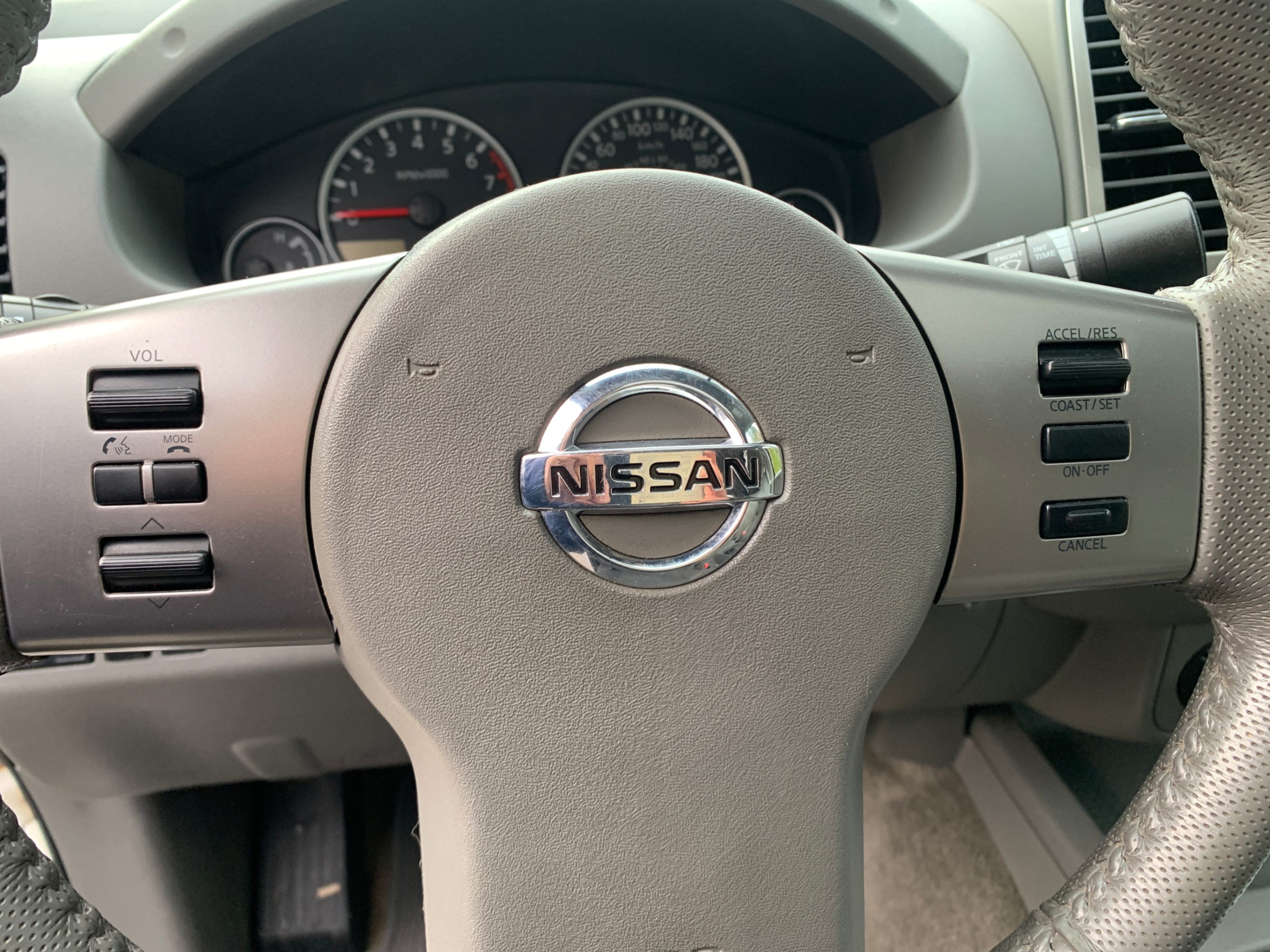 /enixmotorsportltd/2011-Nissan-Frontier-9706255913651964.jpg