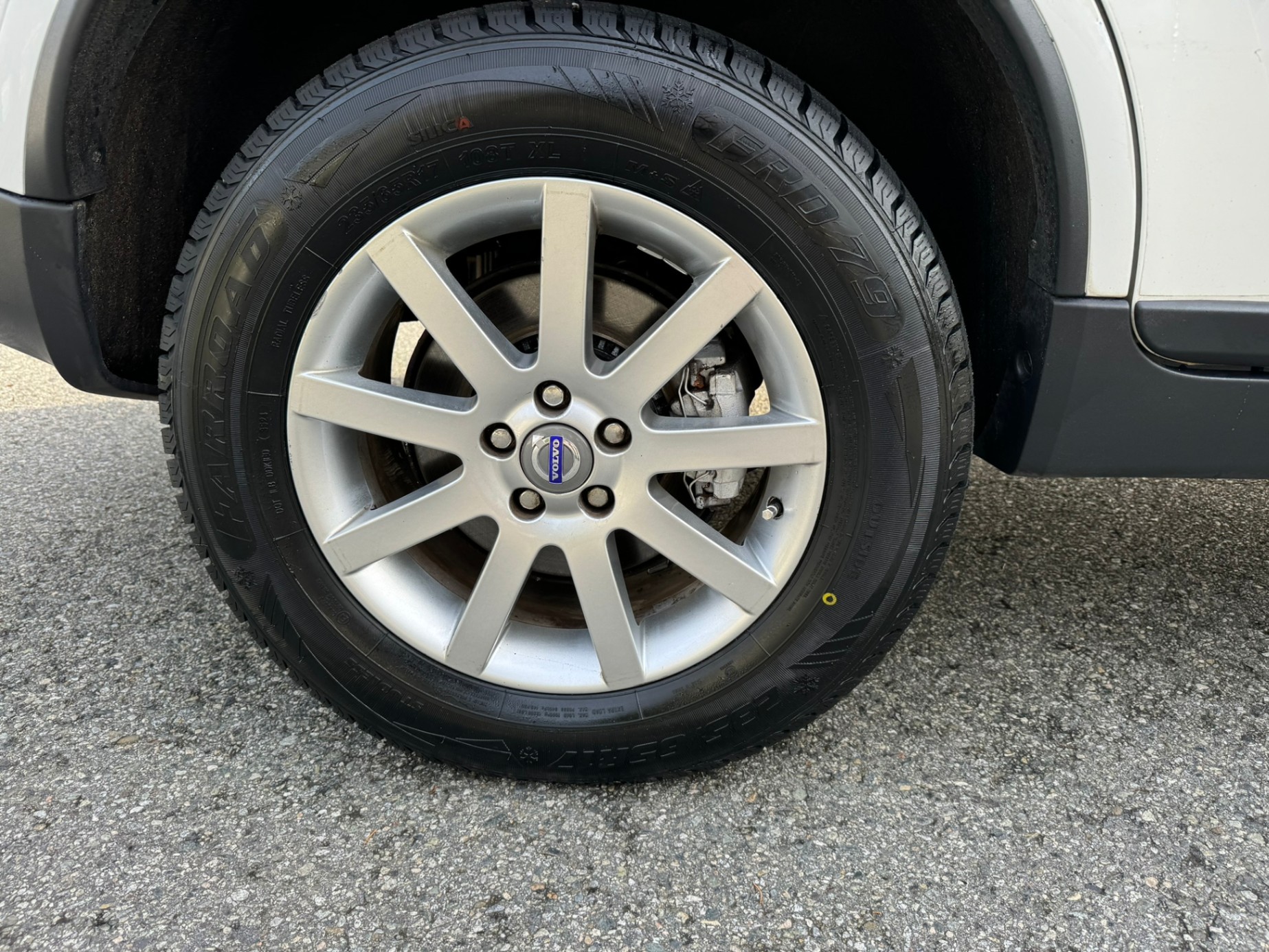 /enixmotorsportltd/2011-Volvo-XC90-012869452258503111.jpg